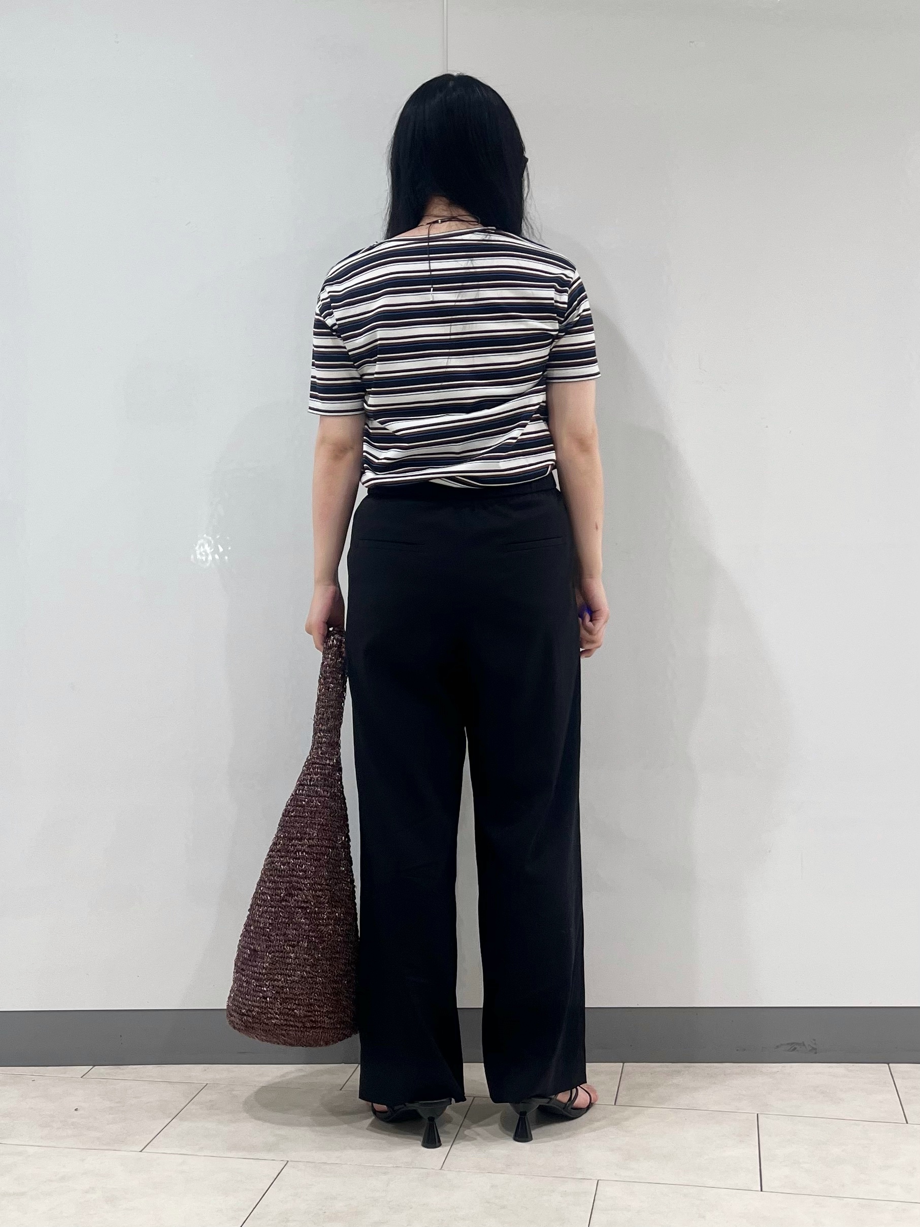 hasuさんの「INDIVI｜【ゆったり／着映え】ボーダーリラクシーTシャツ」を使ったコーディネート
