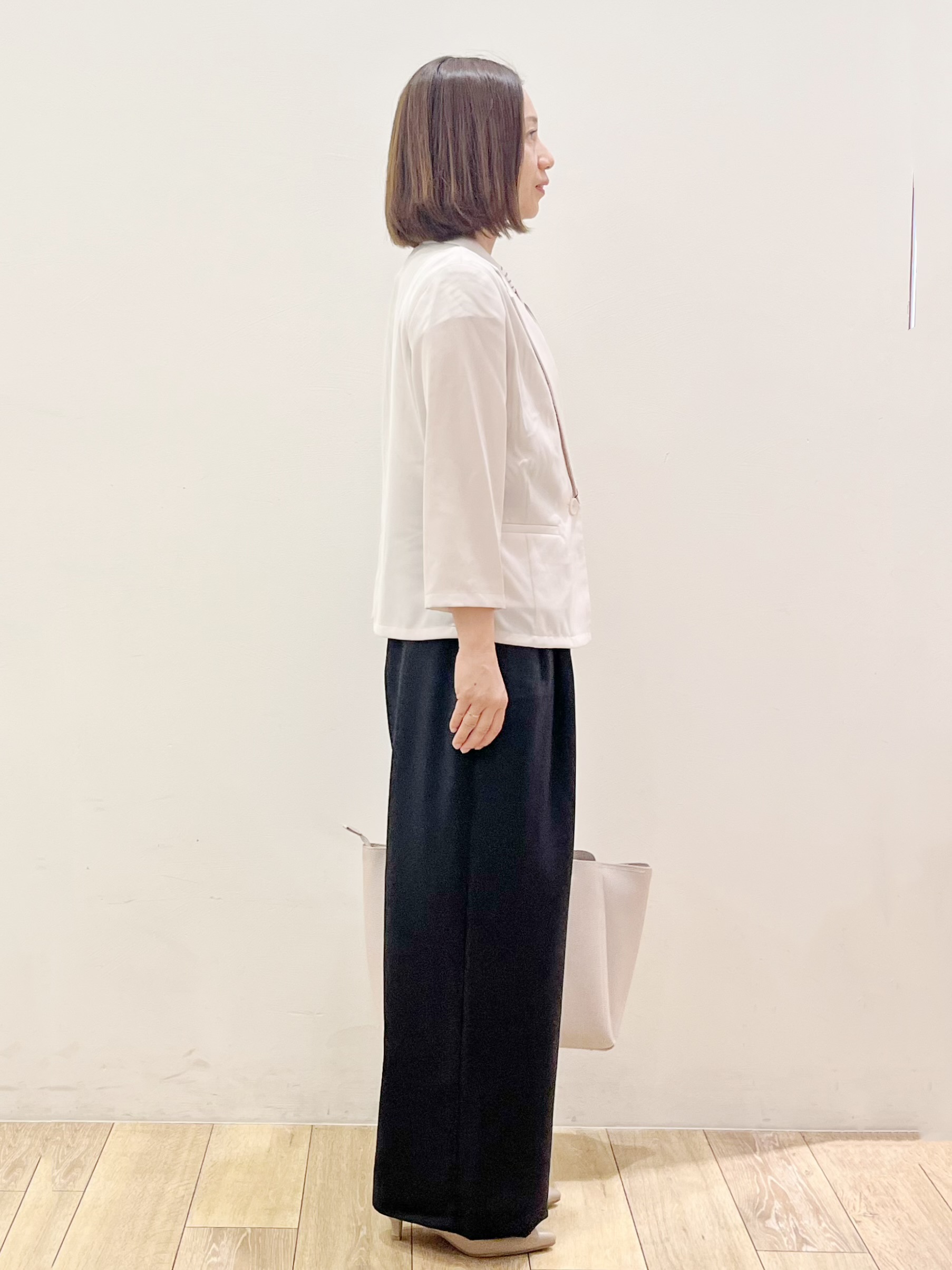 kcさんの「OPAQUE.CLIP｜【接触冷感／防シワ】ひんやり7分袖テーラードジャケット《洗濯機OK》」を使ったコーディネート