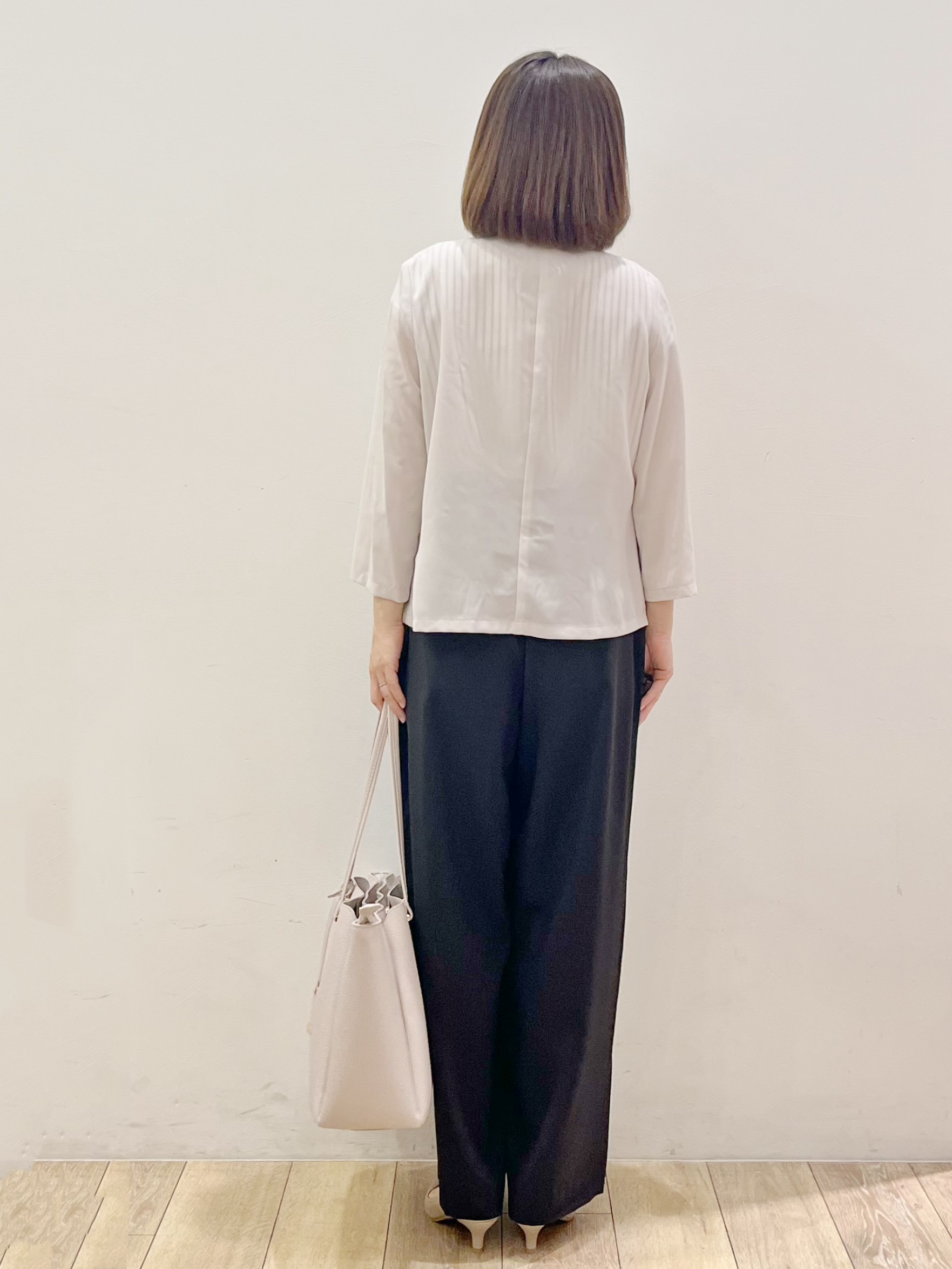 kcさんの「OPAQUE.CLIP｜【接触冷感／防シワ】ひんやり7分袖テーラードジャケット《洗濯機OK》」を使ったコーディネート