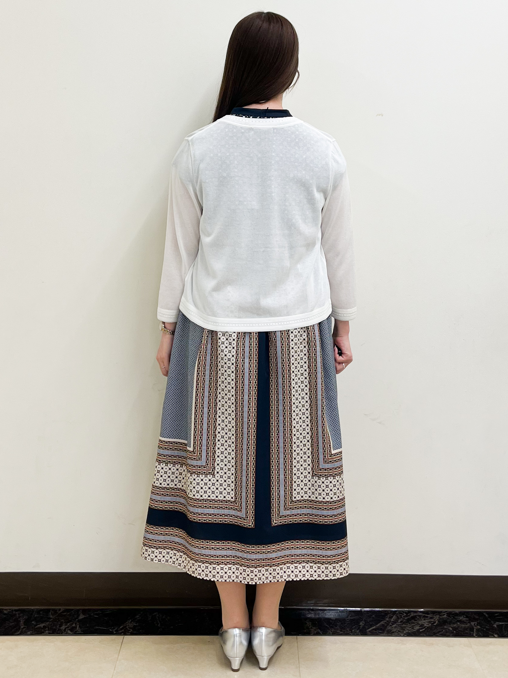 mikikoさんの「Reflect｜七分袖ニットカーディガン」を使ったコーディネート