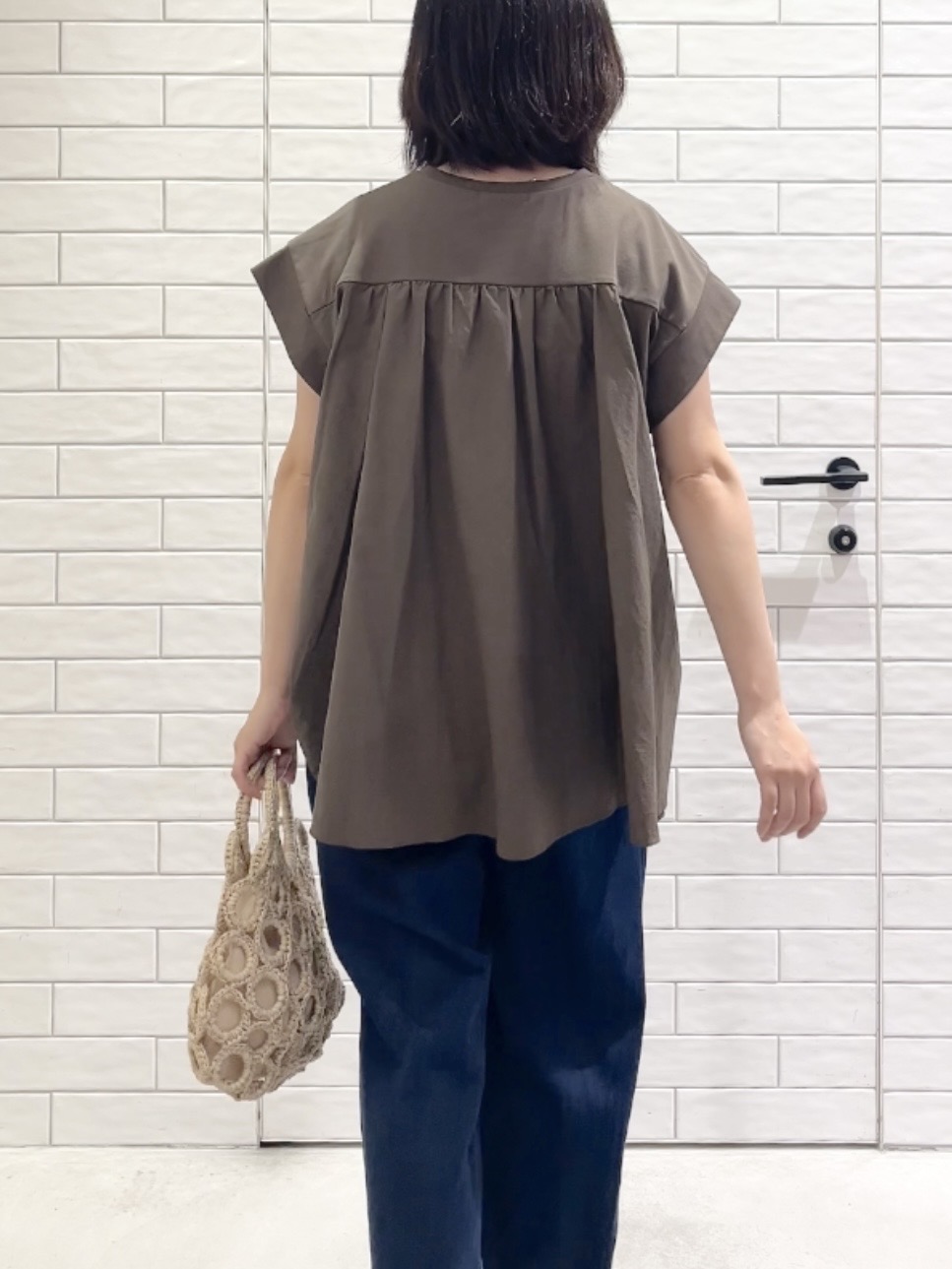 しおりさんの「OPAQUE.CLIP｜【接触冷感】バックフレアドッキングカットソー《洗濯機OK》」を使ったコーディネート