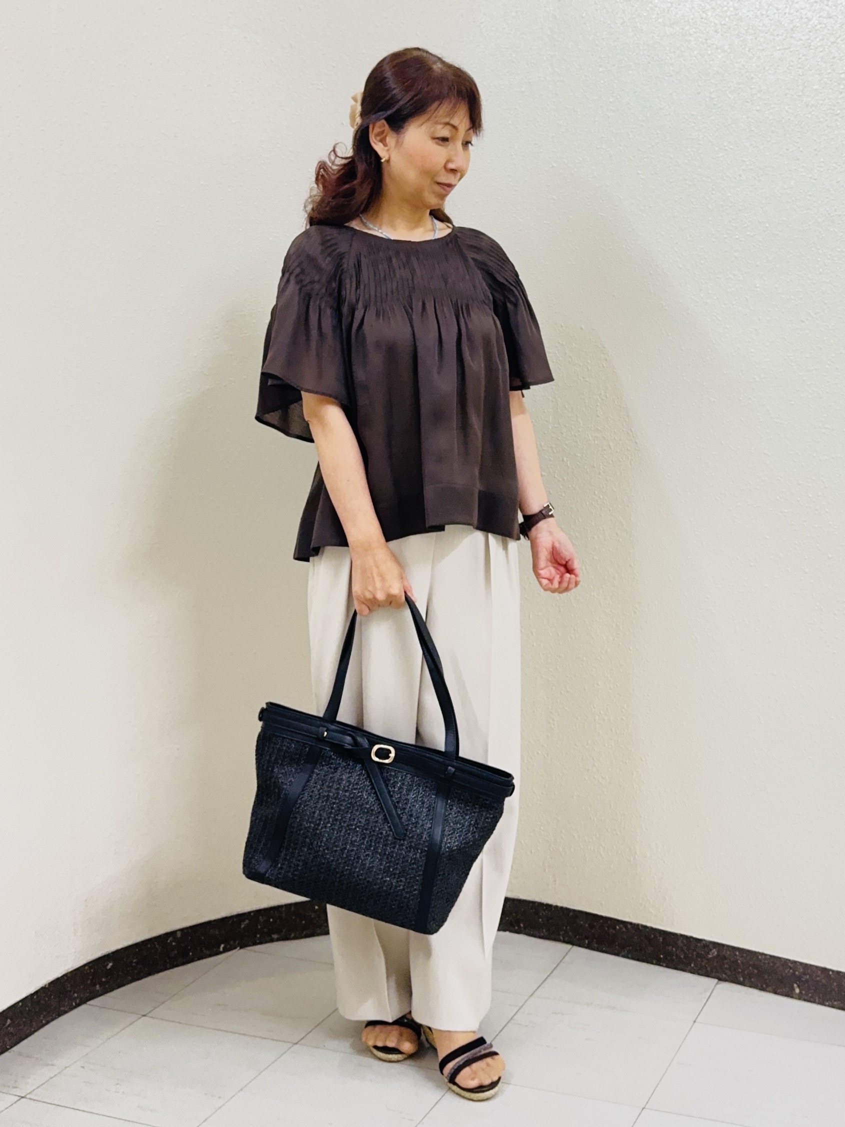 ⭐︎Eimi⭐︎さんの「Reflect｜ピンタックデザインフレアスリーブブラウス」を使ったコーディネート