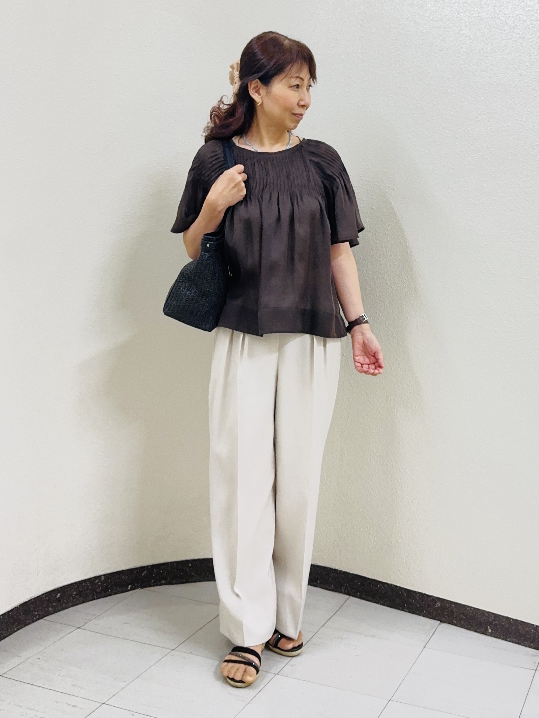 ⭐︎Eimi⭐︎さんの「Reflect｜ピンタックデザインフレアスリーブブラウス」を使ったコーディネート
