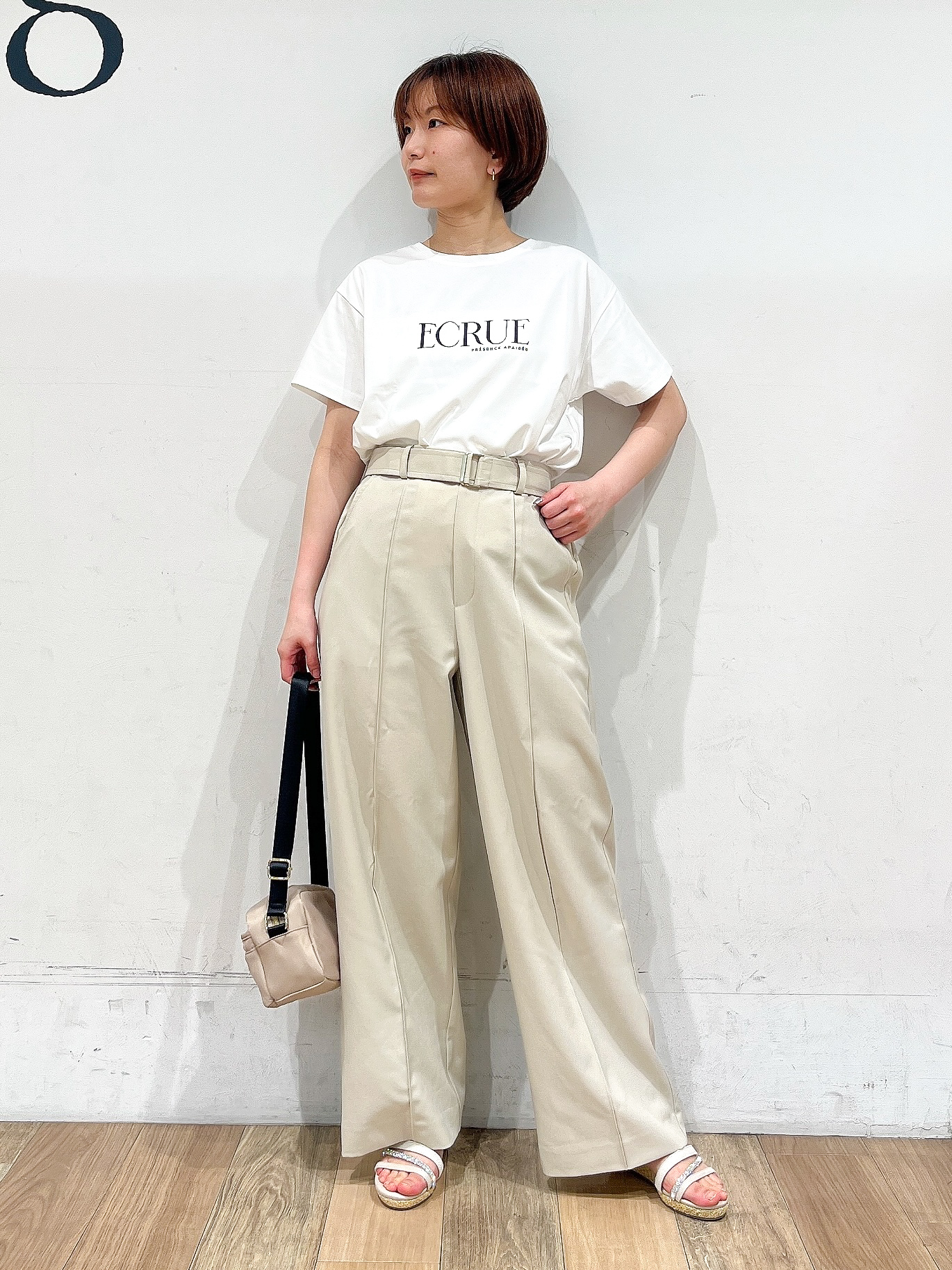 山さんさんの「grove｜【洗濯機OK・ひんやり】さらっと軽やか、夏のフレアシャツ」を使ったコーディネート