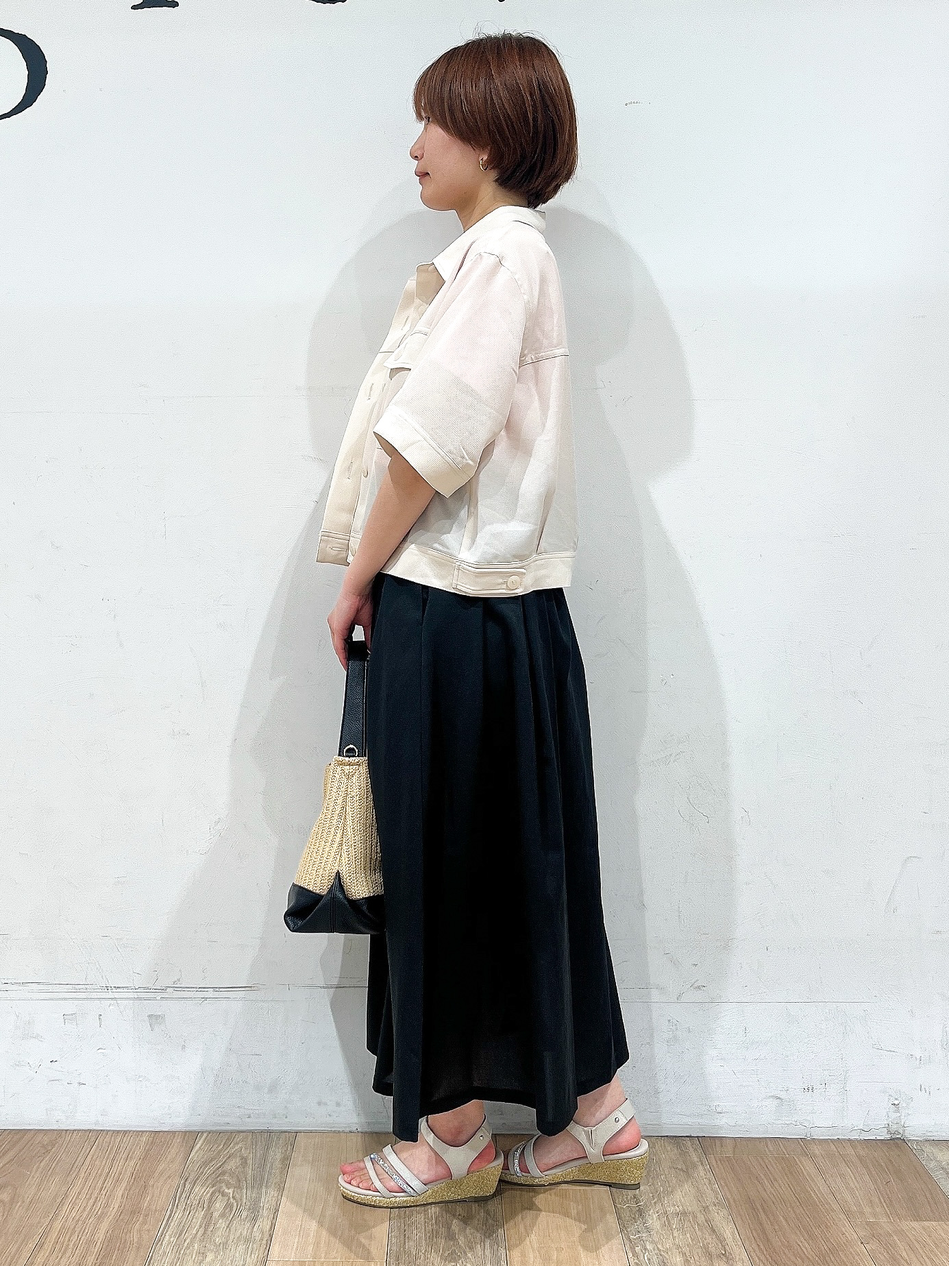山さんさんの「grove｜【吸水速乾・通気性・洗える】衿付きハーフジャケット」を使ったコーディネート