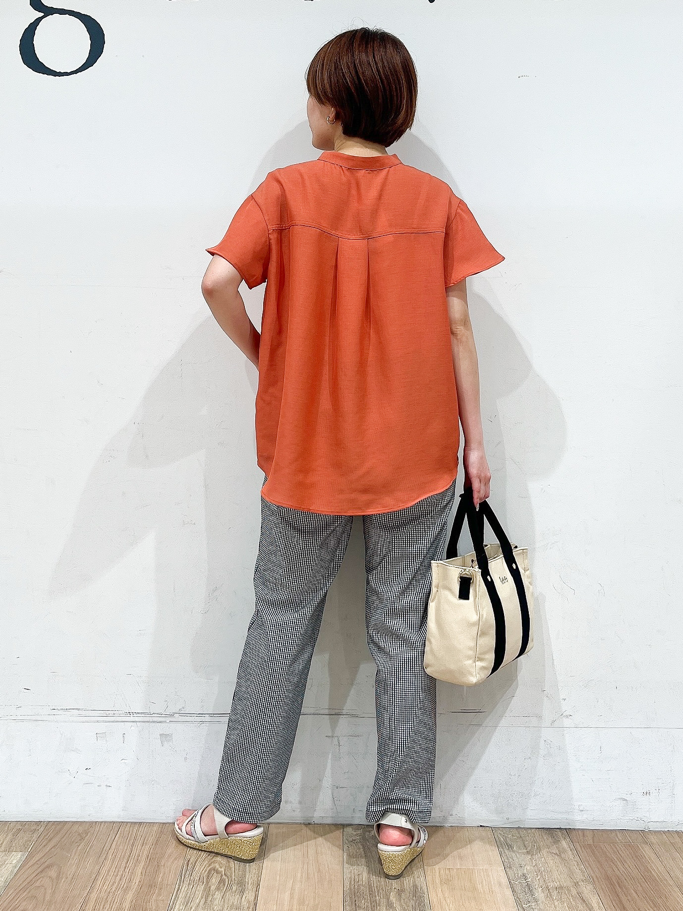 山さんさんの「grove｜【洗濯機OK・ひんやり/SETUP可】シワになりにくい、フレアスリーブブラウス」を使ったコーディネート