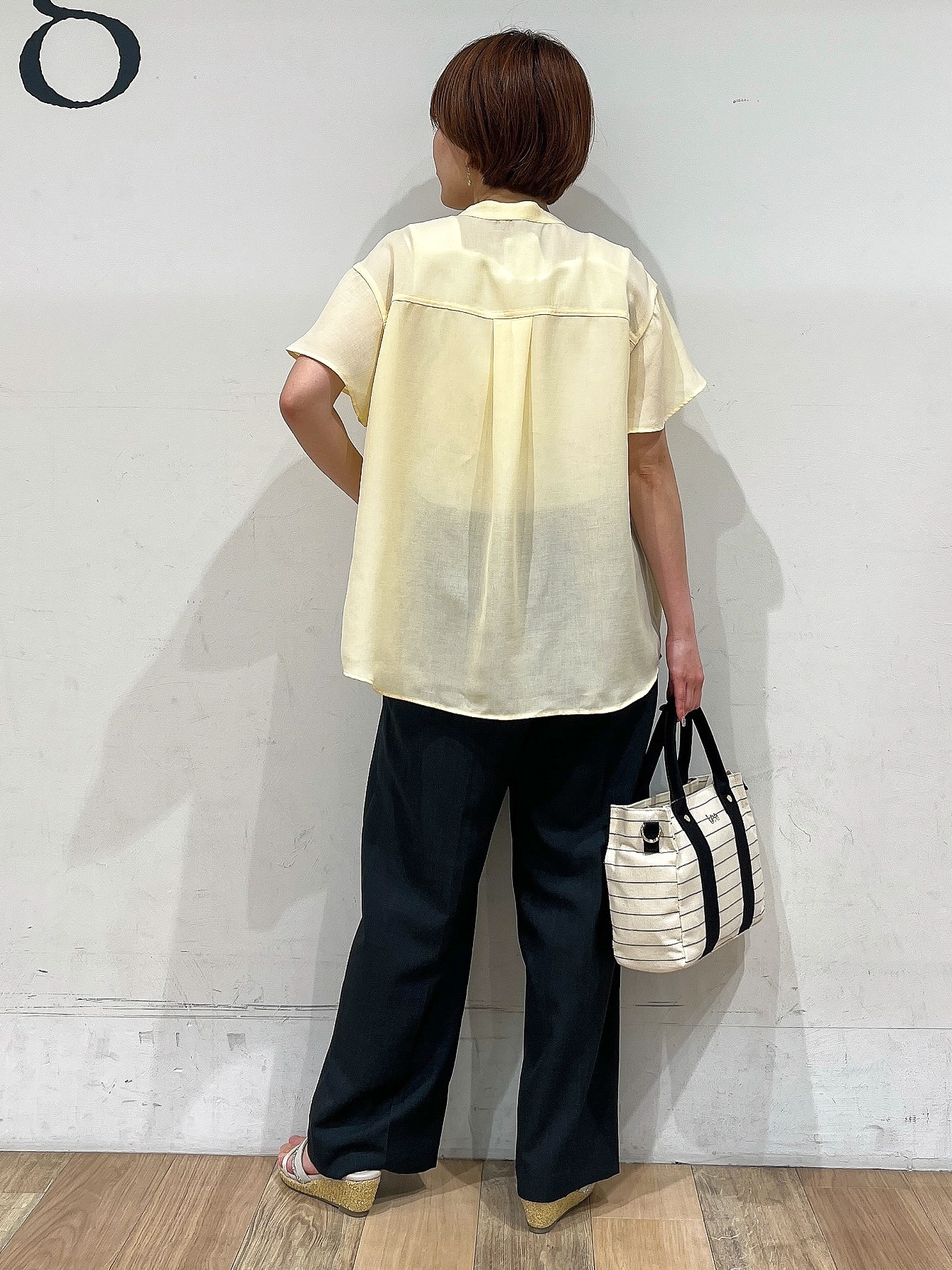 山さんさんの「grove｜【洗濯機OK・ひんやり/SETUP可】シワになりにくい、フレアスリーブブラウス」を使ったコーディネート