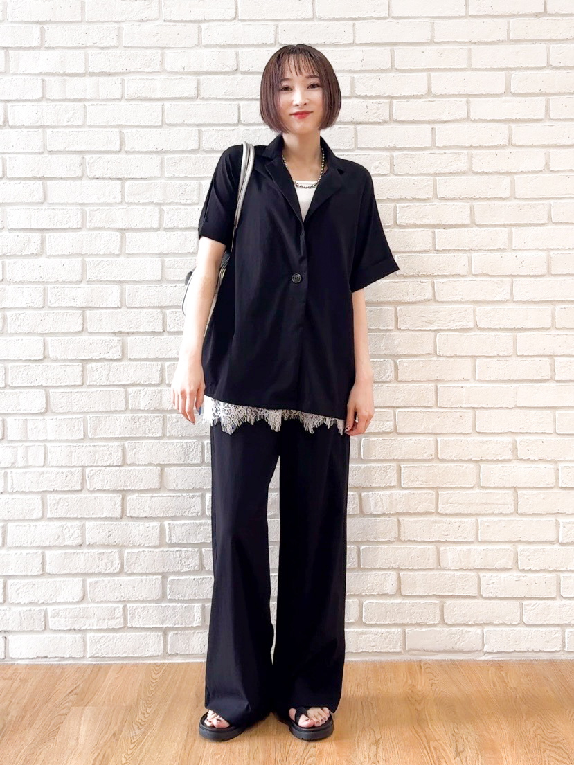 𝐜𝐡𝐢𝐤𝐚さんの「SHOO･LA･RUE｜【高レビュー/洗濯機可/セットアップ可】軽凛(かろりん) ひんやり半袖ジャケット」を使ったコーディネート