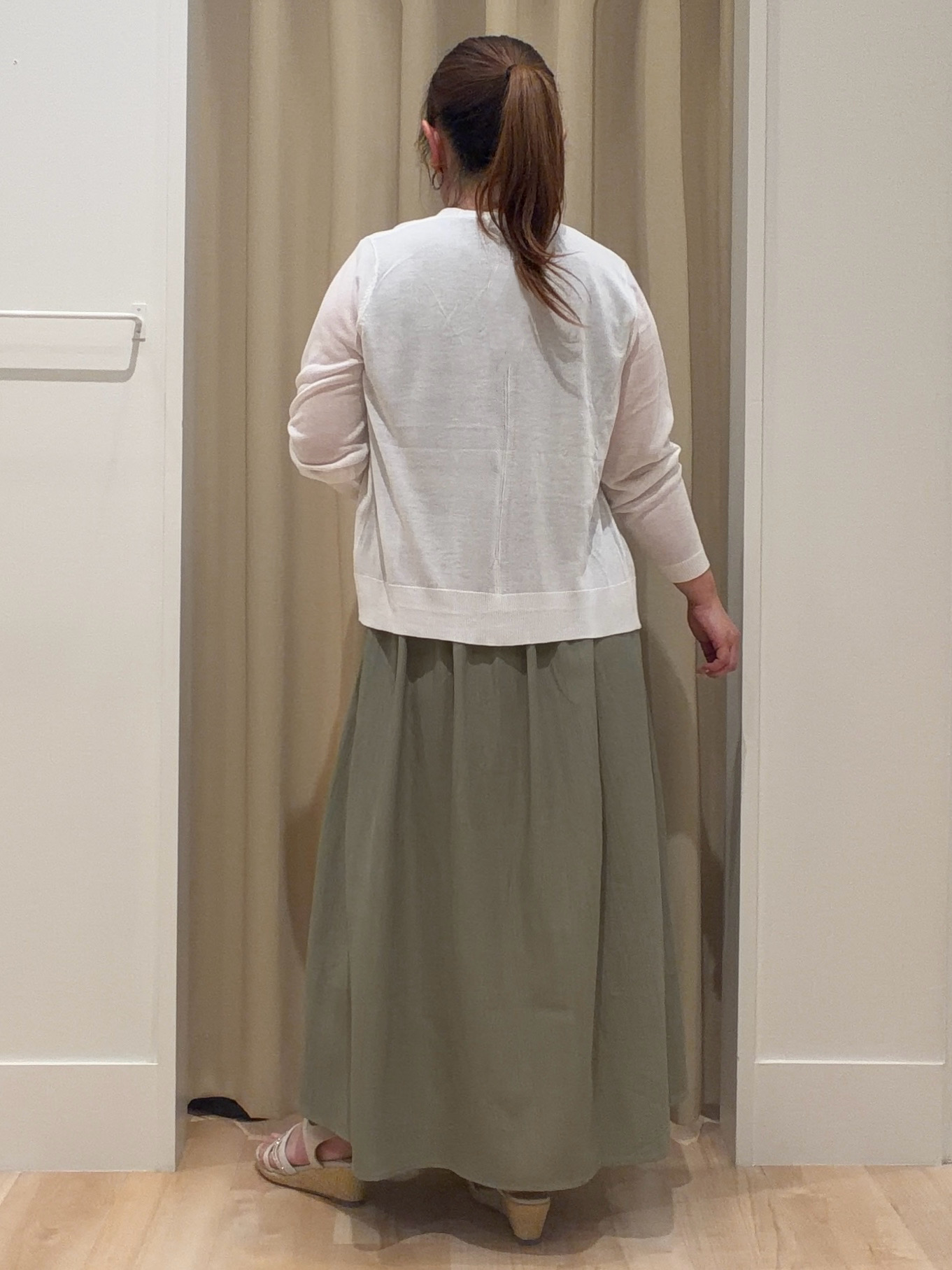 たまさんの「grove｜高評価！【接触冷感／UVカットetc】ベーシックショートカーディガン」を使ったコーディネート