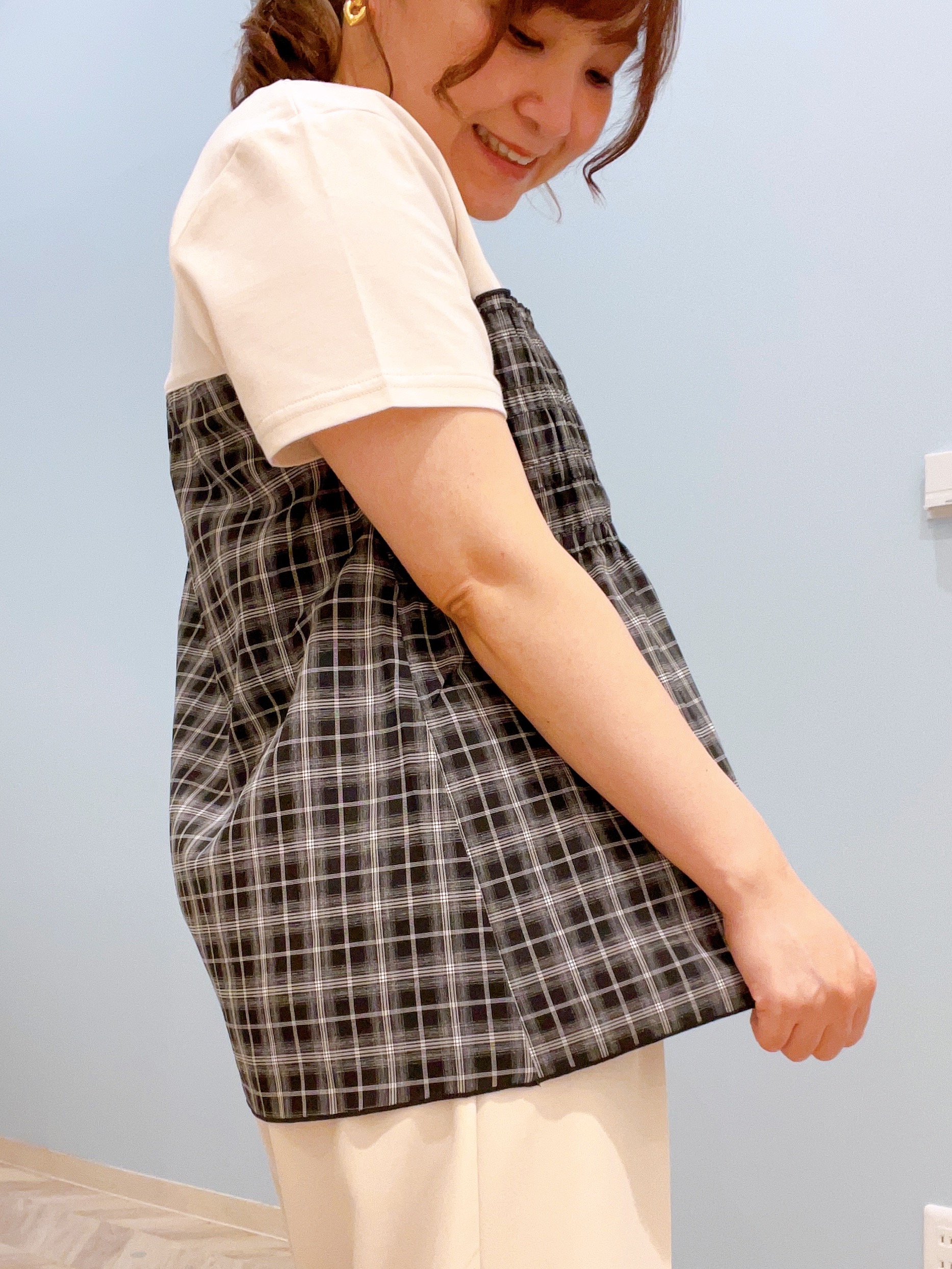 kitaさんの「SHOO･LA･RUE｜【S-LL/洗濯機可】着るだけサマ見え 柄アソートビスチェ風ドッキングTシャツ」を使ったコーディネート