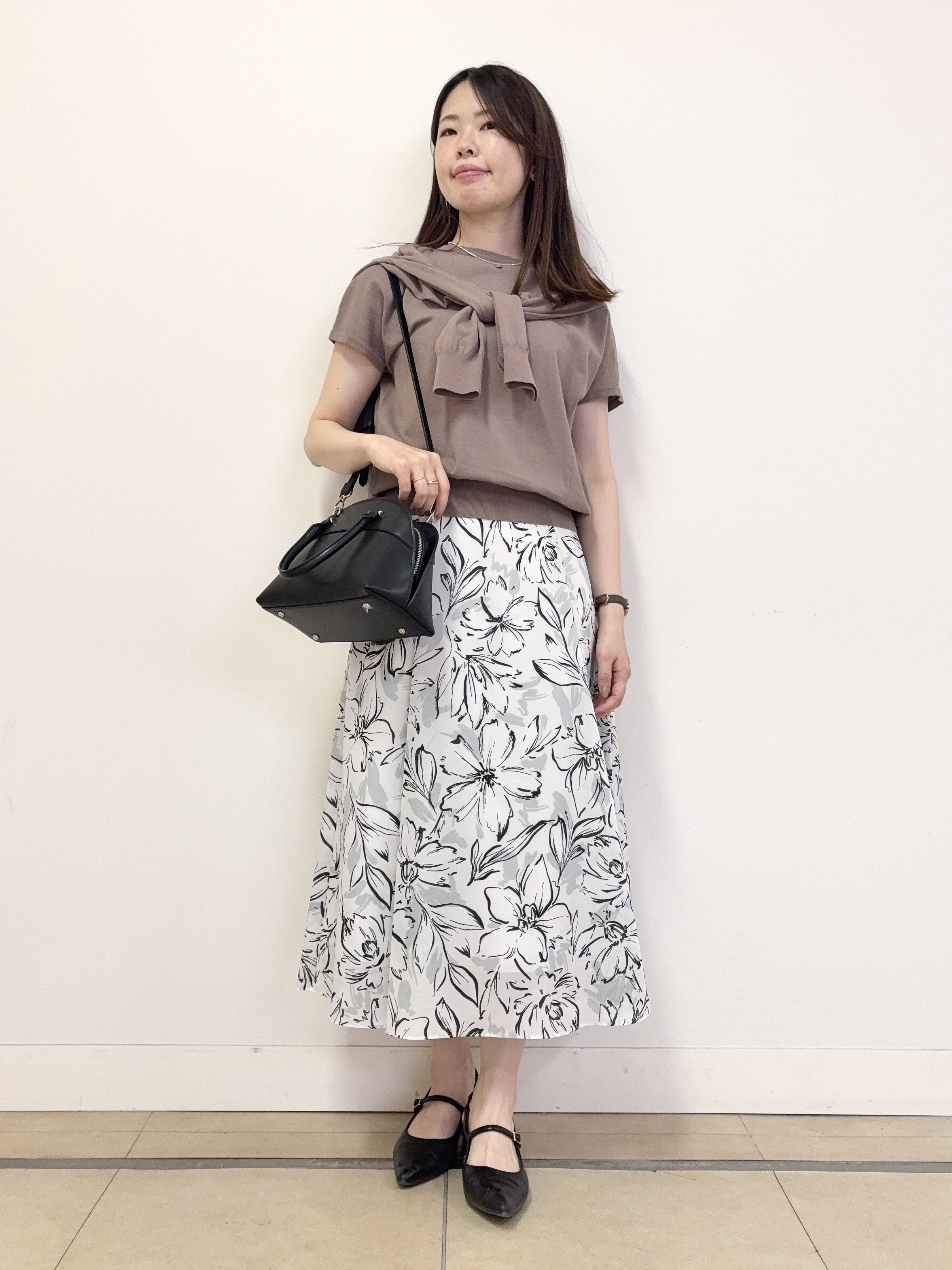 asamiさんの「UNTITLED｜【9色展開/アンサンブル可】コットンクルーネックカーディガン」を使ったコーディネート