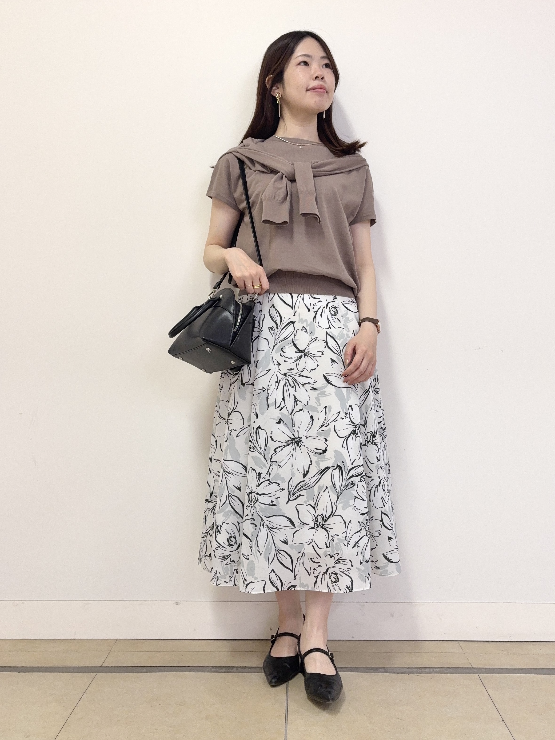 asamiさんの「UNTITLED｜【9色展開/アンサンブル可】コットンクルーネックカーディガン」を使ったコーディネート