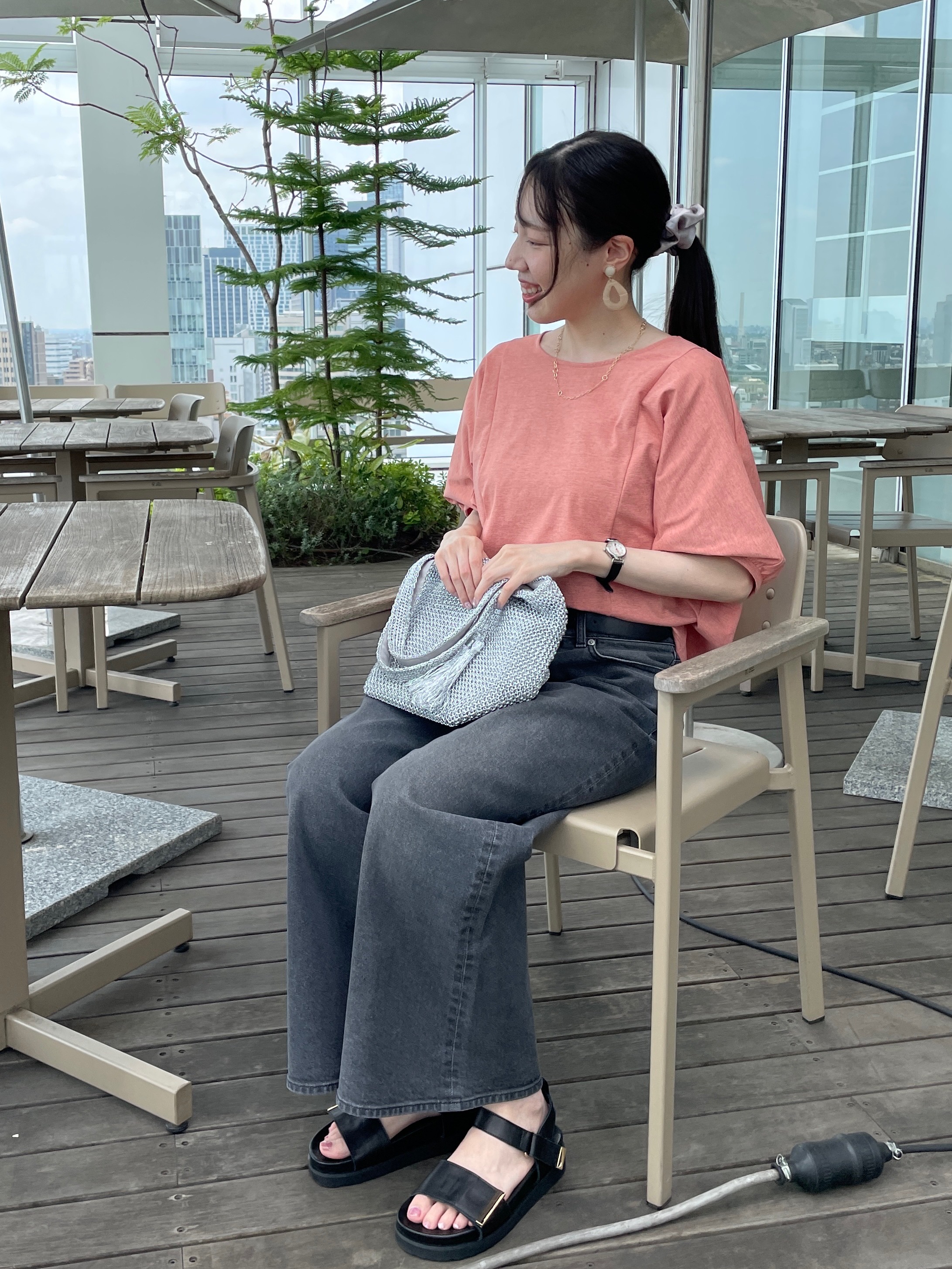 Momoさんの「Reflect｜【UVカット／接触冷感／吸水速乾】ギャザースリーブカットソー」を使ったコーディネート