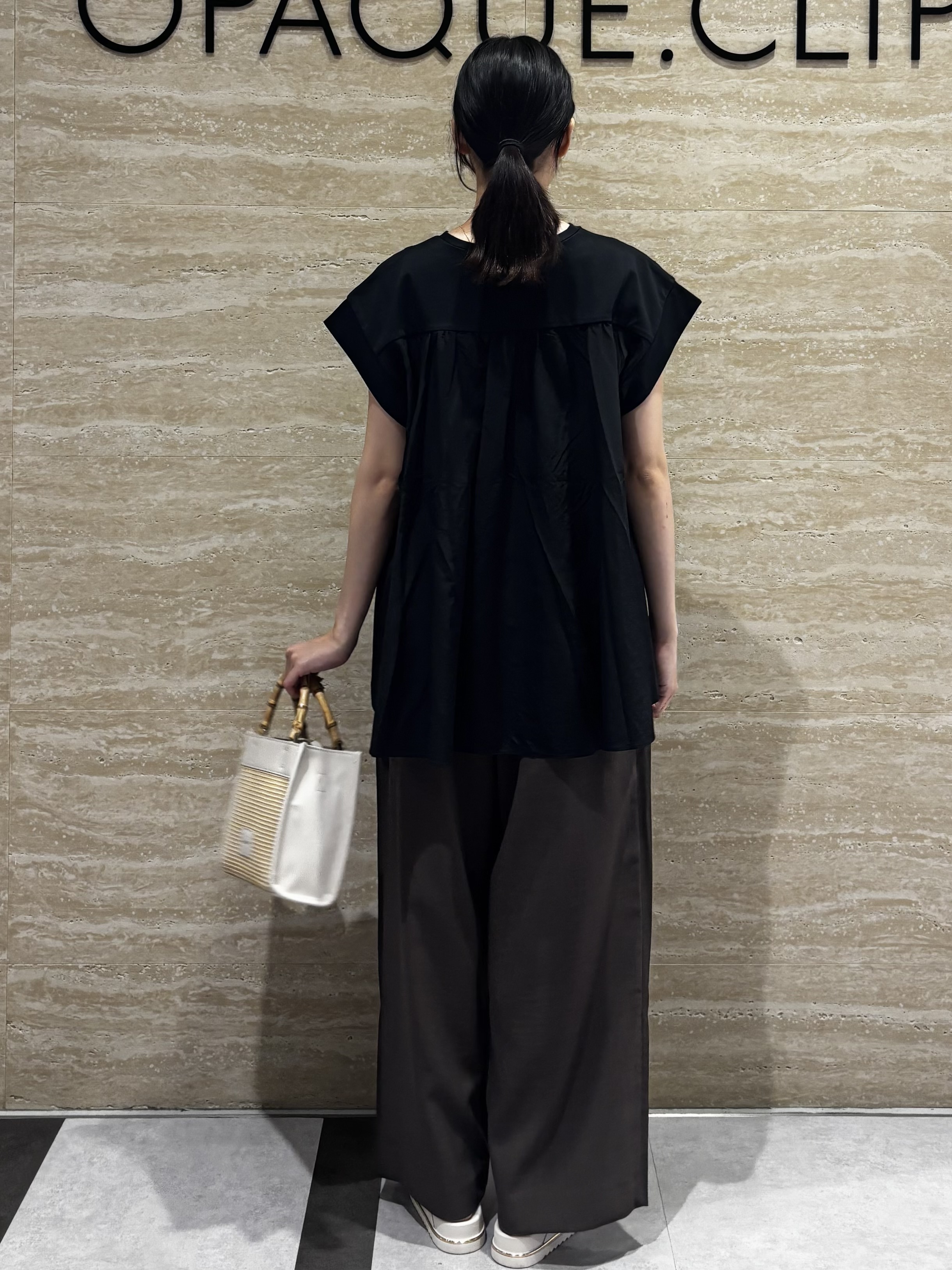 Ririkaさんの「OPAQUE.CLIP｜【接触冷感】バックフレアドッキングカットソー《洗濯機OK》」を使ったコーディネート