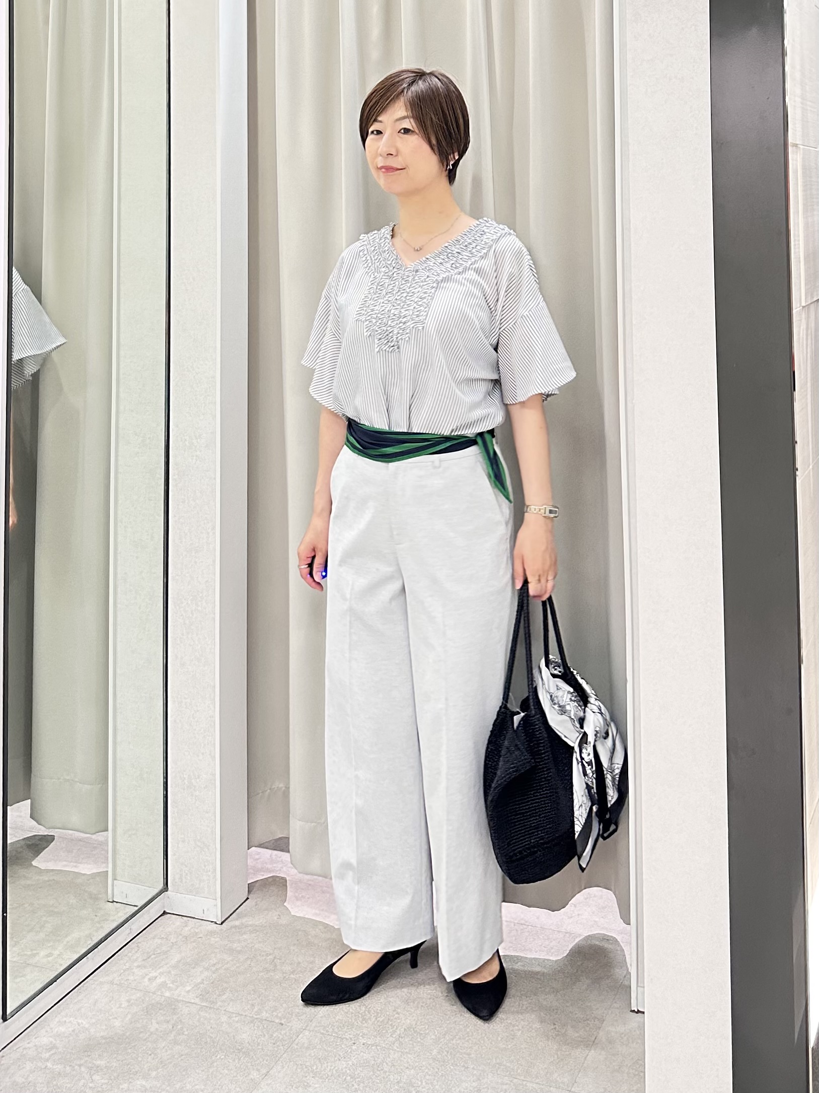 みなこさんの「UNTITLED｜【接触冷感/UVカット/吸水速乾/遮熱】ツイルボタンディティールスカート」を使ったコーディネート