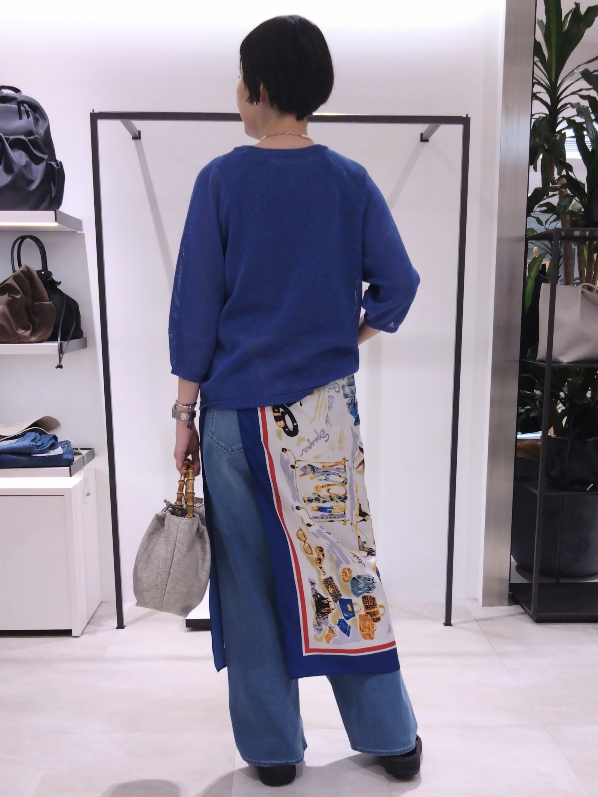 まちこさんの「UNTITLED｜【洗える/ゆったり】クルーネックドライニット」を使ったコーディネート