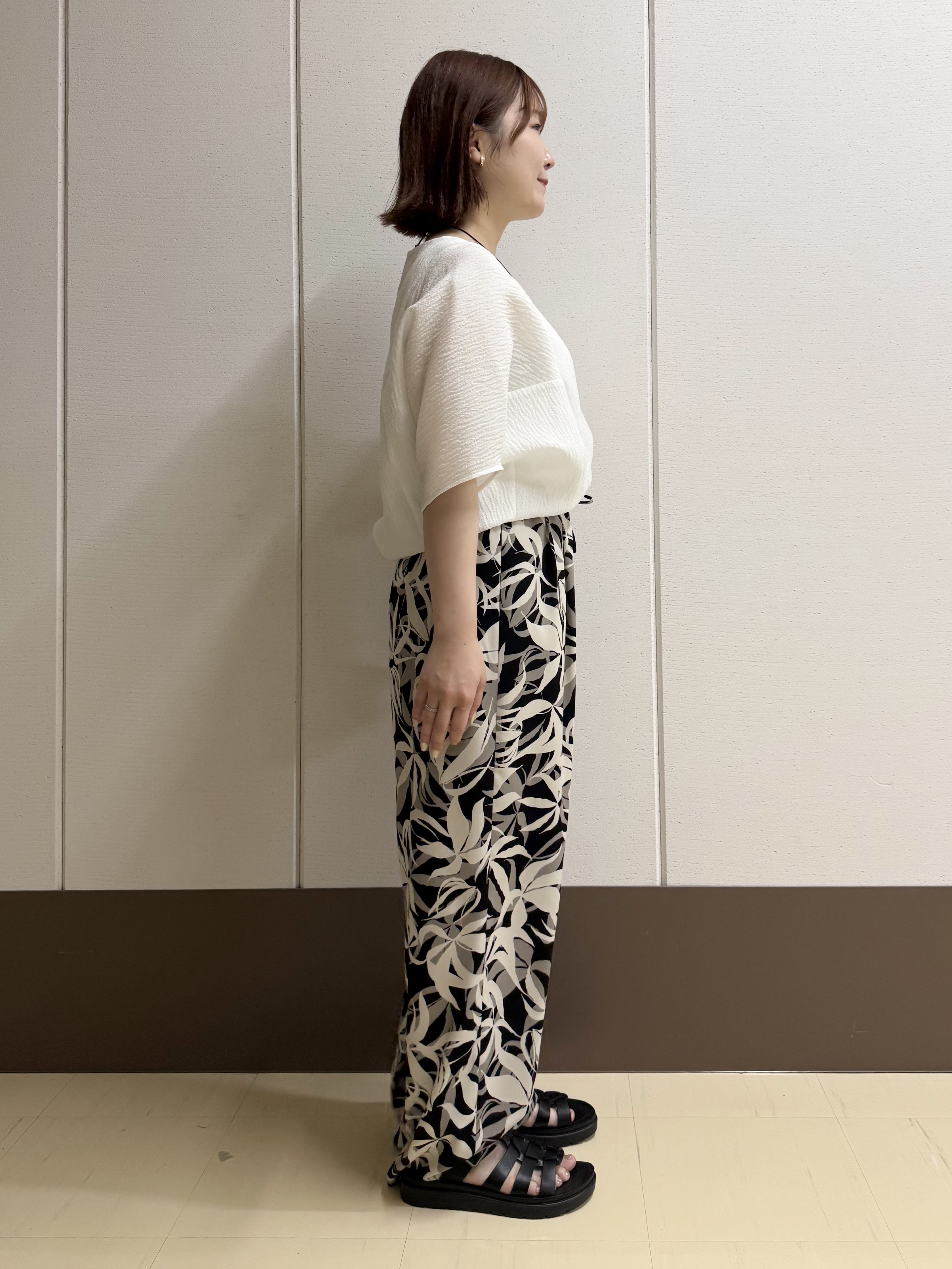 Rikoさんの「INDIVI｜【華奢見え】ジャカード ドルマントップス」を使ったコーディネート