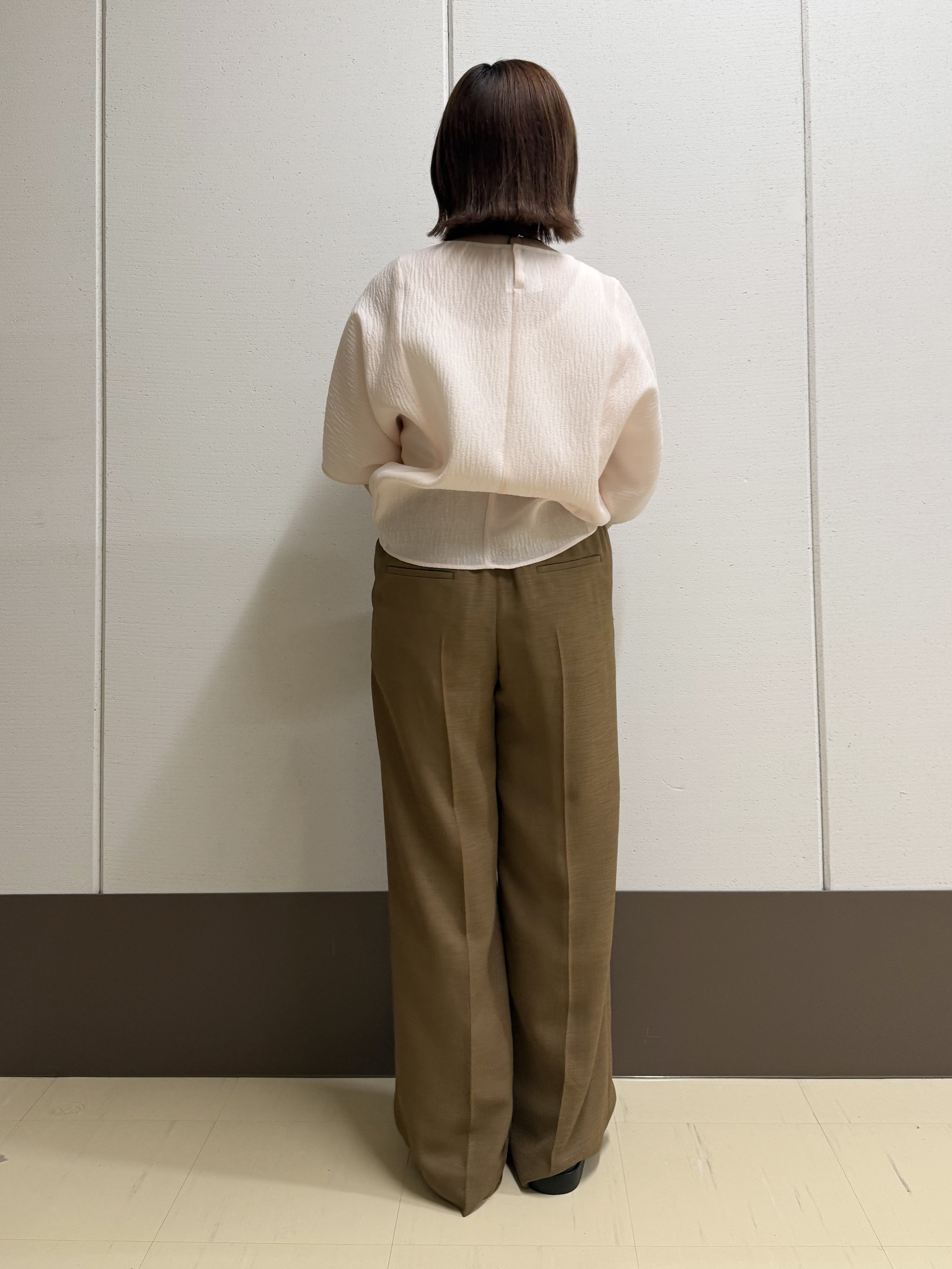 Rikoさんの「INDIVI｜【華奢見え】ジャカード ドルマントップス」を使ったコーディネート