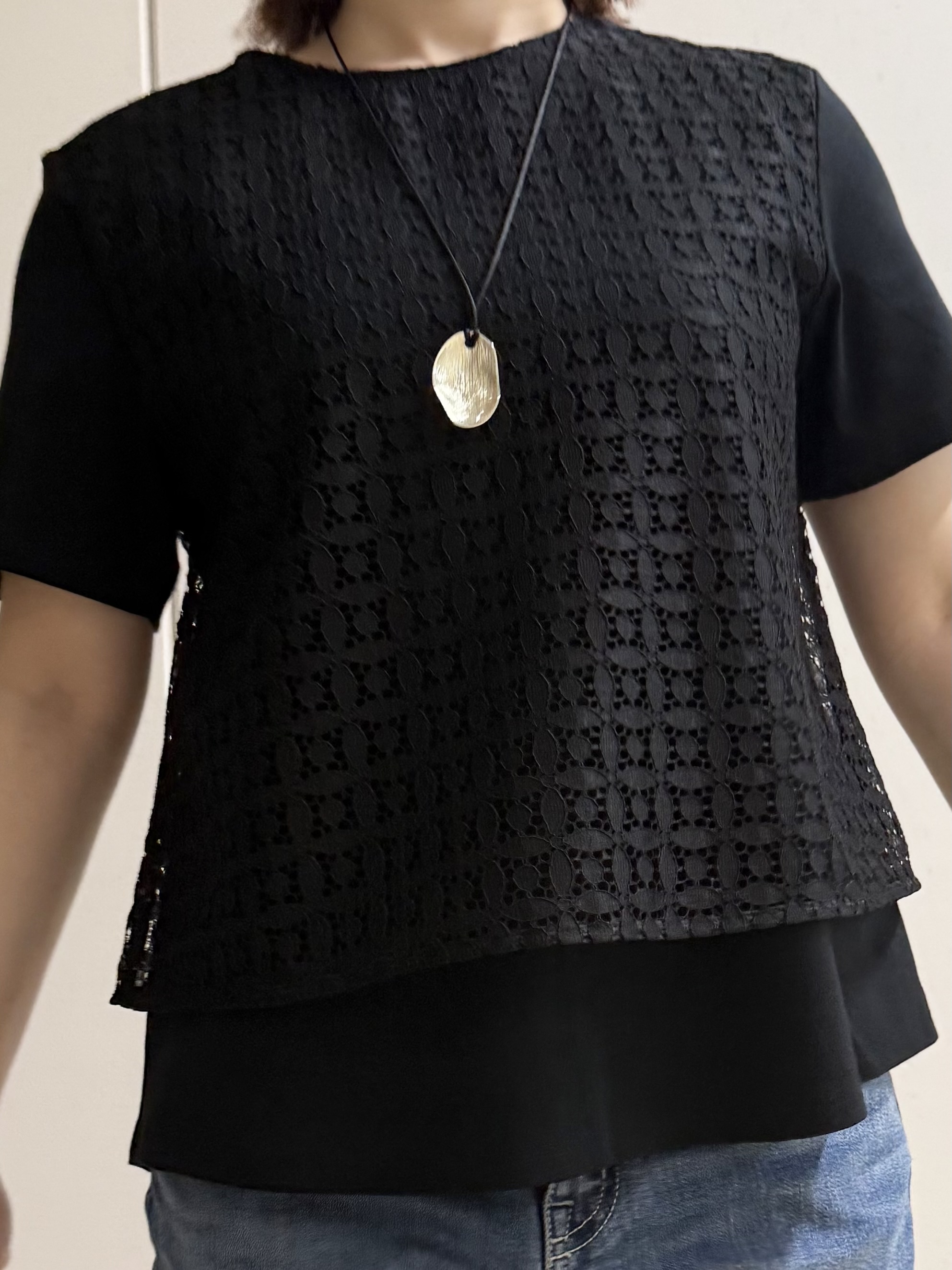 Rikoさんの「INDIVI｜【洗える】レイヤード風レースコンビTシャツ」を使ったコーディネート