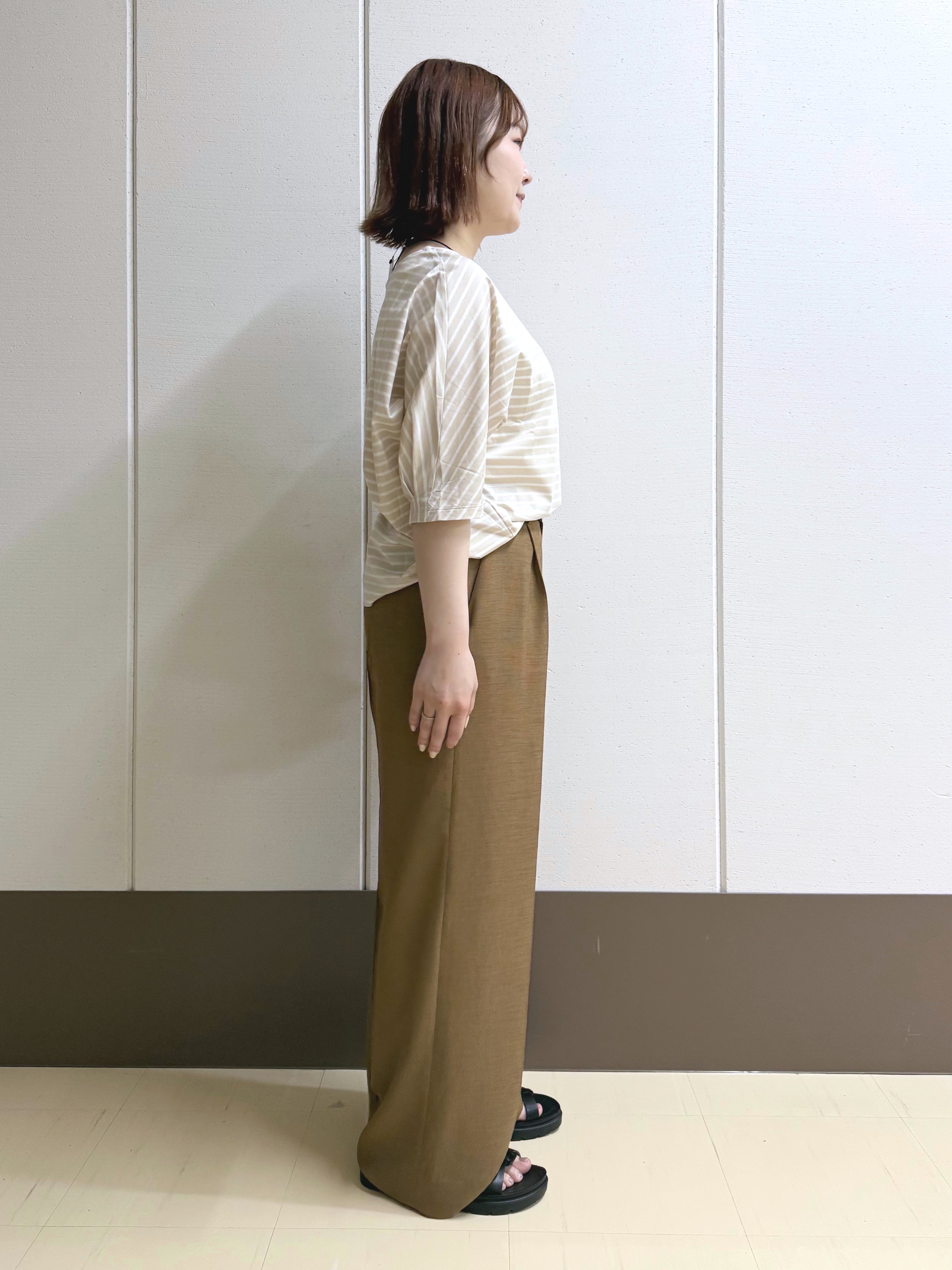 Rikoさんの「INDIVI｜【体型カバー】ボーダードルマントップス」を使ったコーディネート