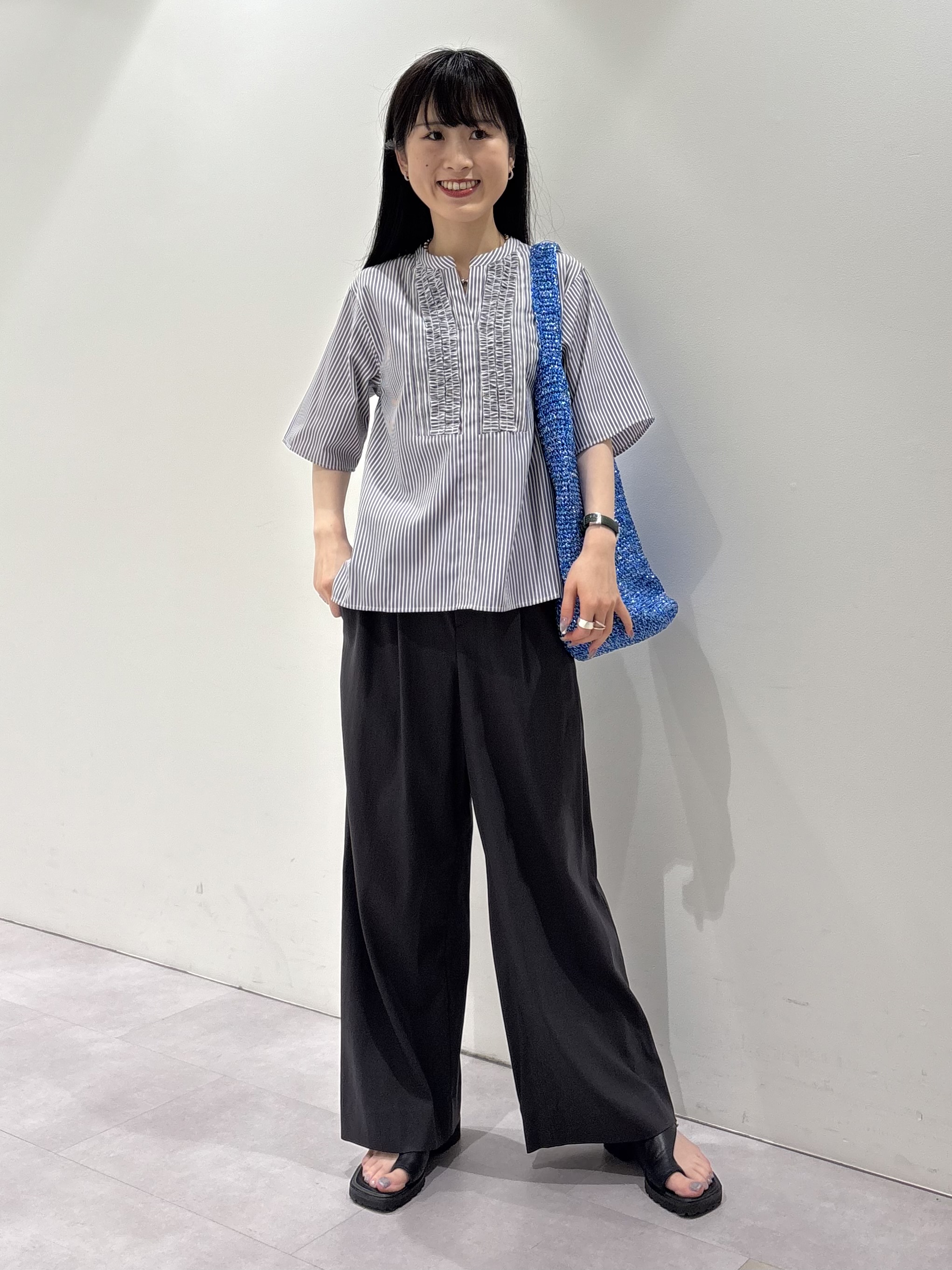 KEIKOさんの「INDIVI｜【接触冷感／2WAY】カシュクールリネンシャツ」を使ったコーディネート