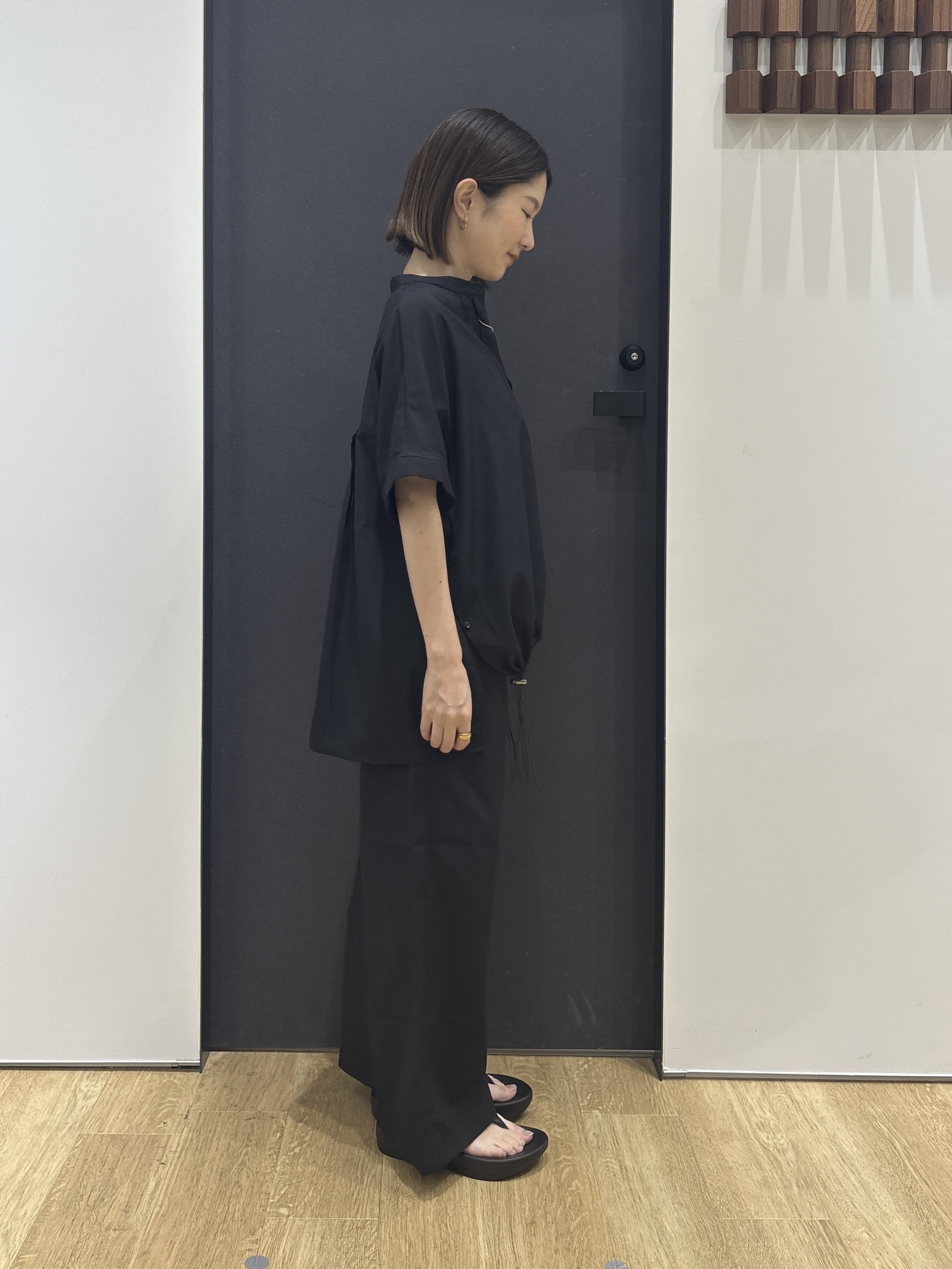 risaさんの「Dessin｜【高通気/セットアップ可】ドロストシャツ」を使ったコーディネート