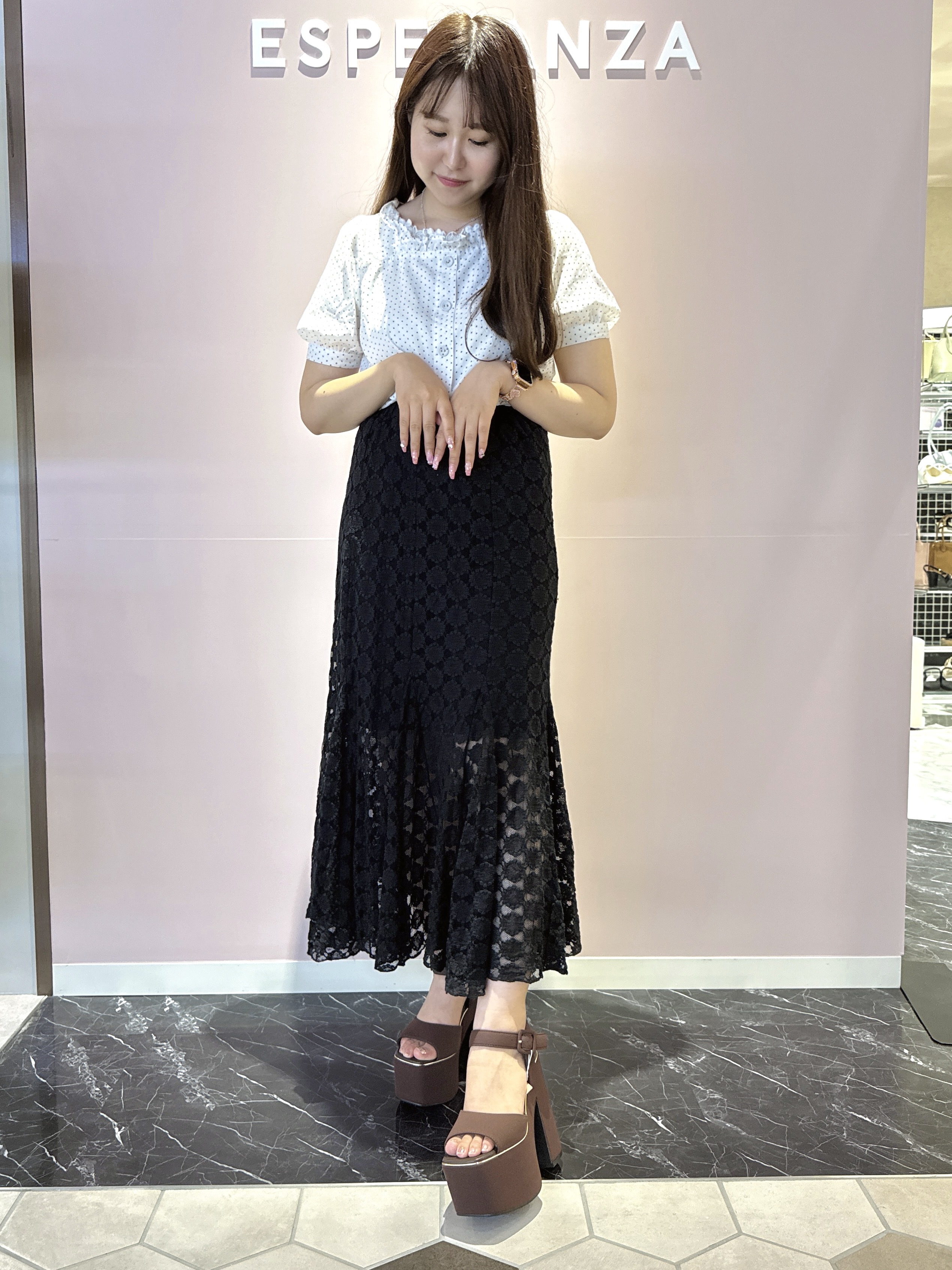 neinaさんの「ESPERANZA｜アゲ盛りサンダル」を使ったコーディネート