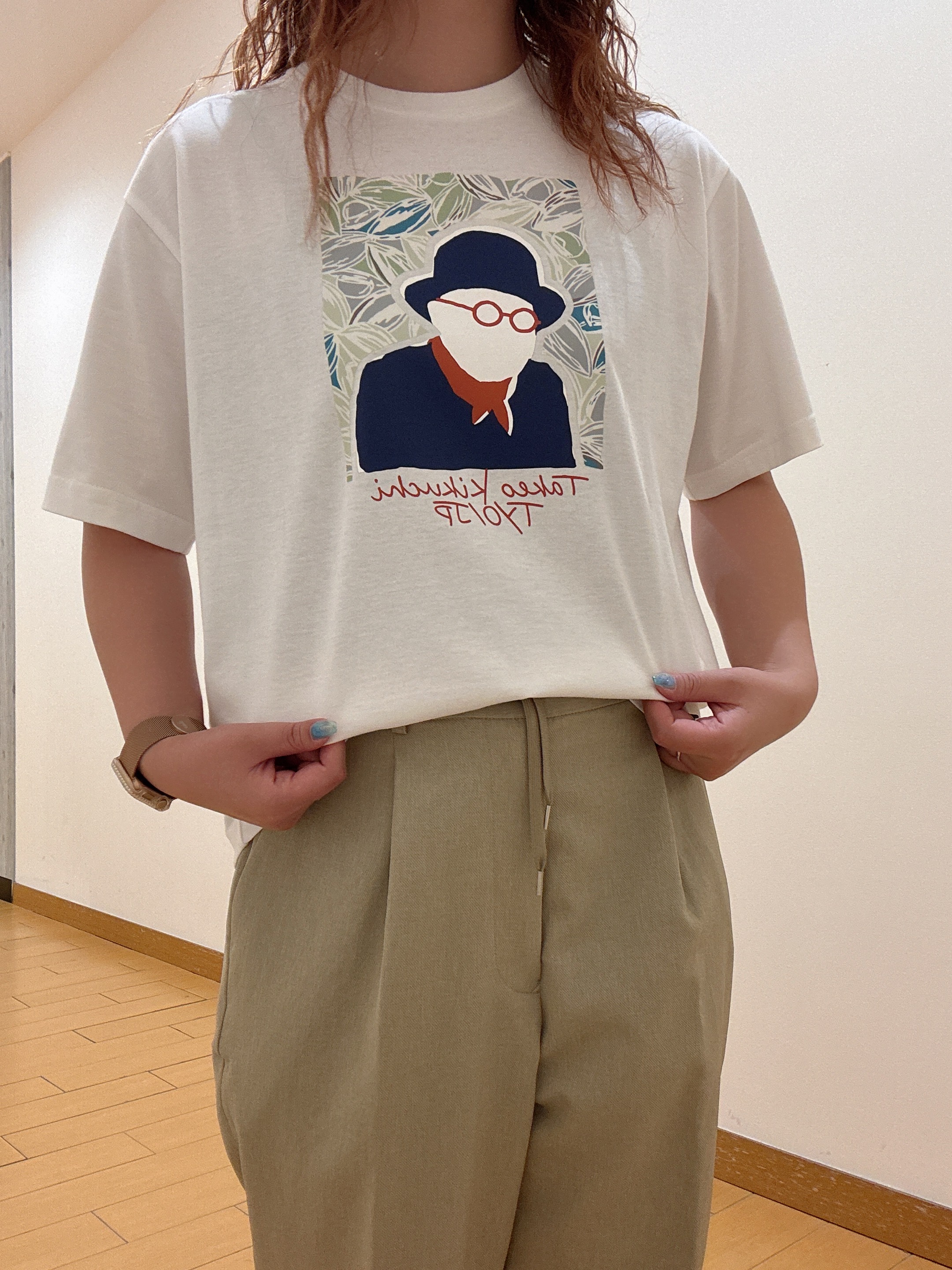 ヒナさんの「TAKEO KIKUCHI｜ポートレートアートＴシャツ」を使ったコーディネート