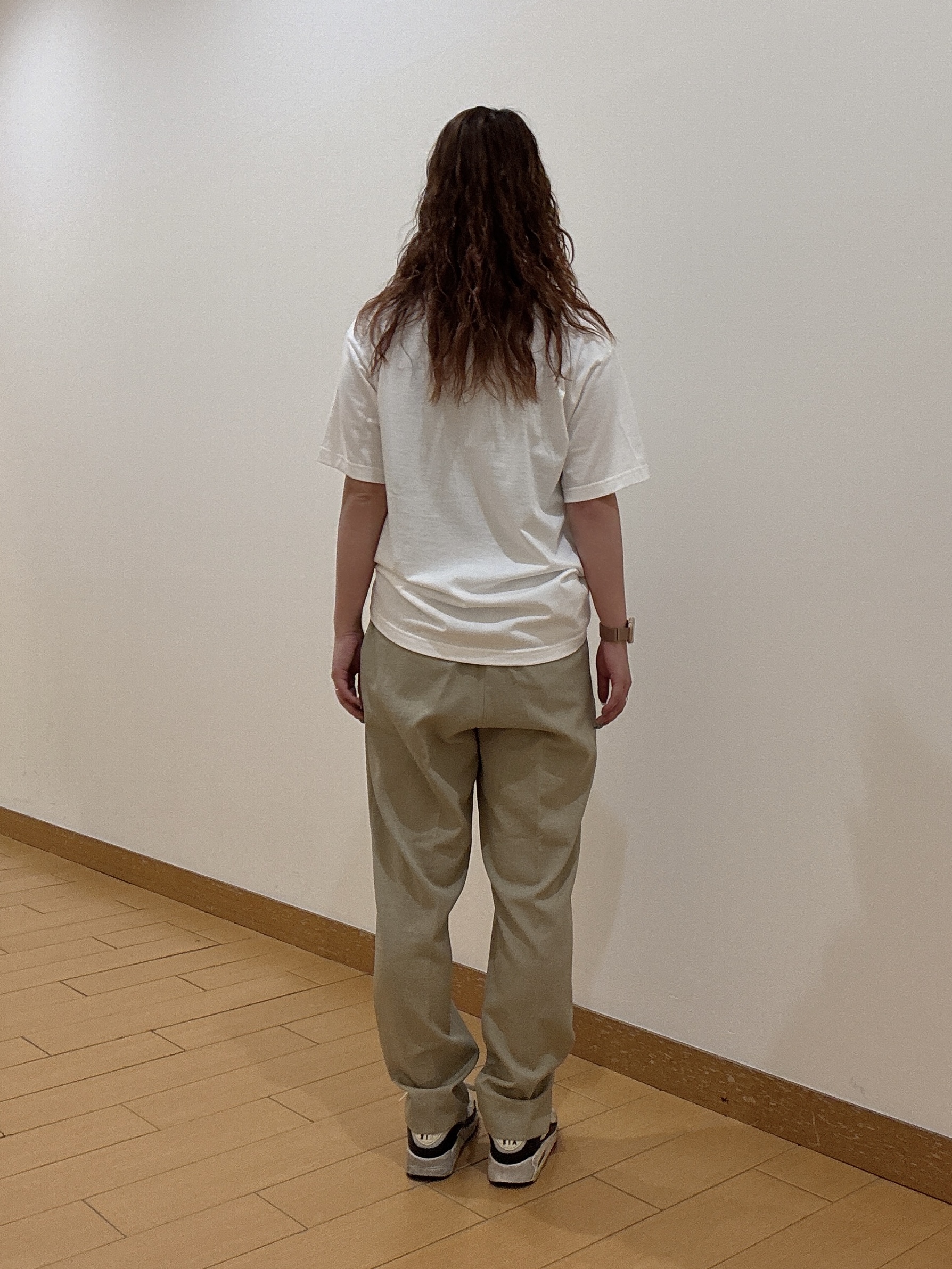 ヒナさんの「TAKEO KIKUCHI｜ポートレートアートＴシャツ」を使ったコーディネート