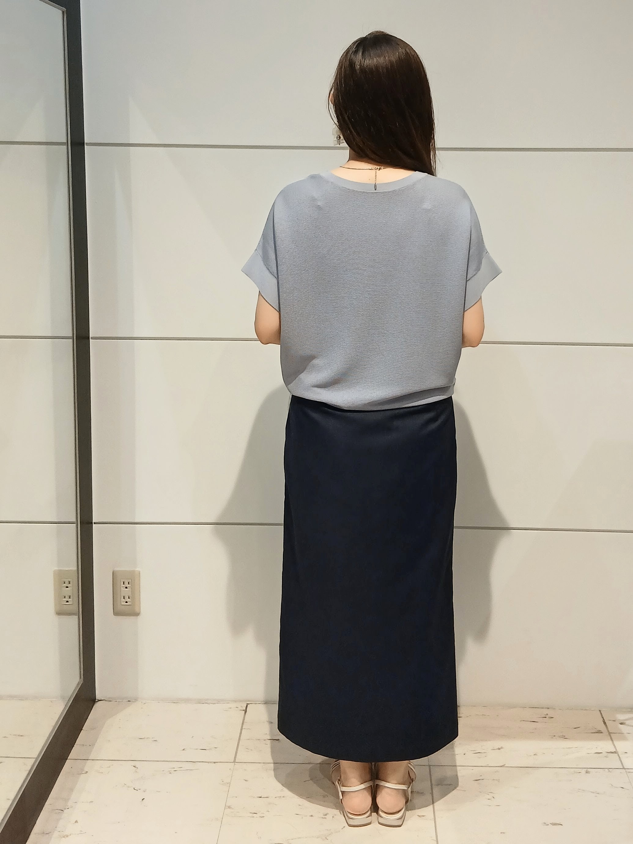 なみきさんの「UNTITLED｜【11色展開/体型カバー】前後2WAYフレンチスリーブニット」を使ったコーディネート