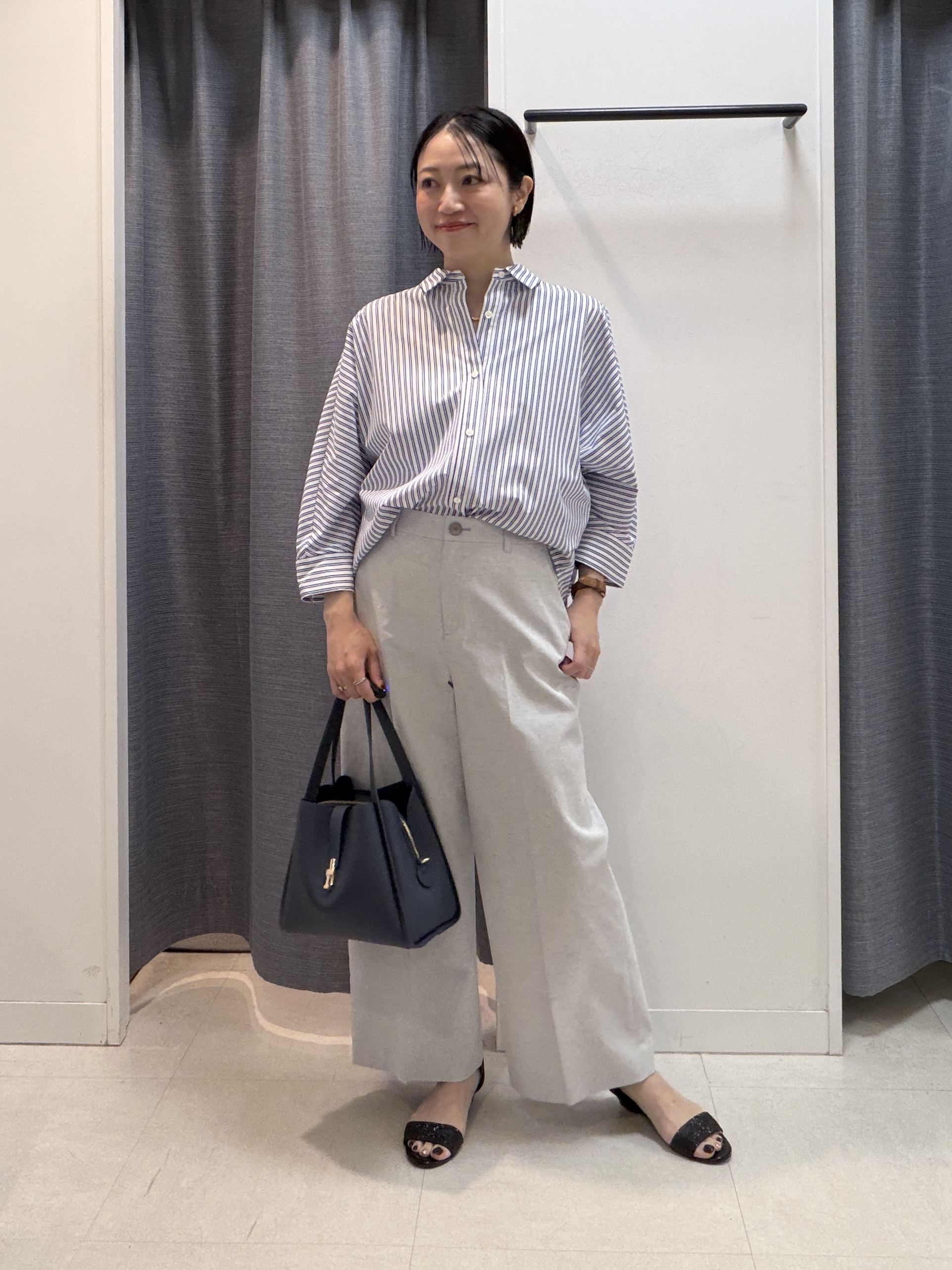 shihoさんの「INDIVI｜【接触冷感/吸水速乾/UVカット】ドルマンスリーブシャツ」を使ったコーディネート