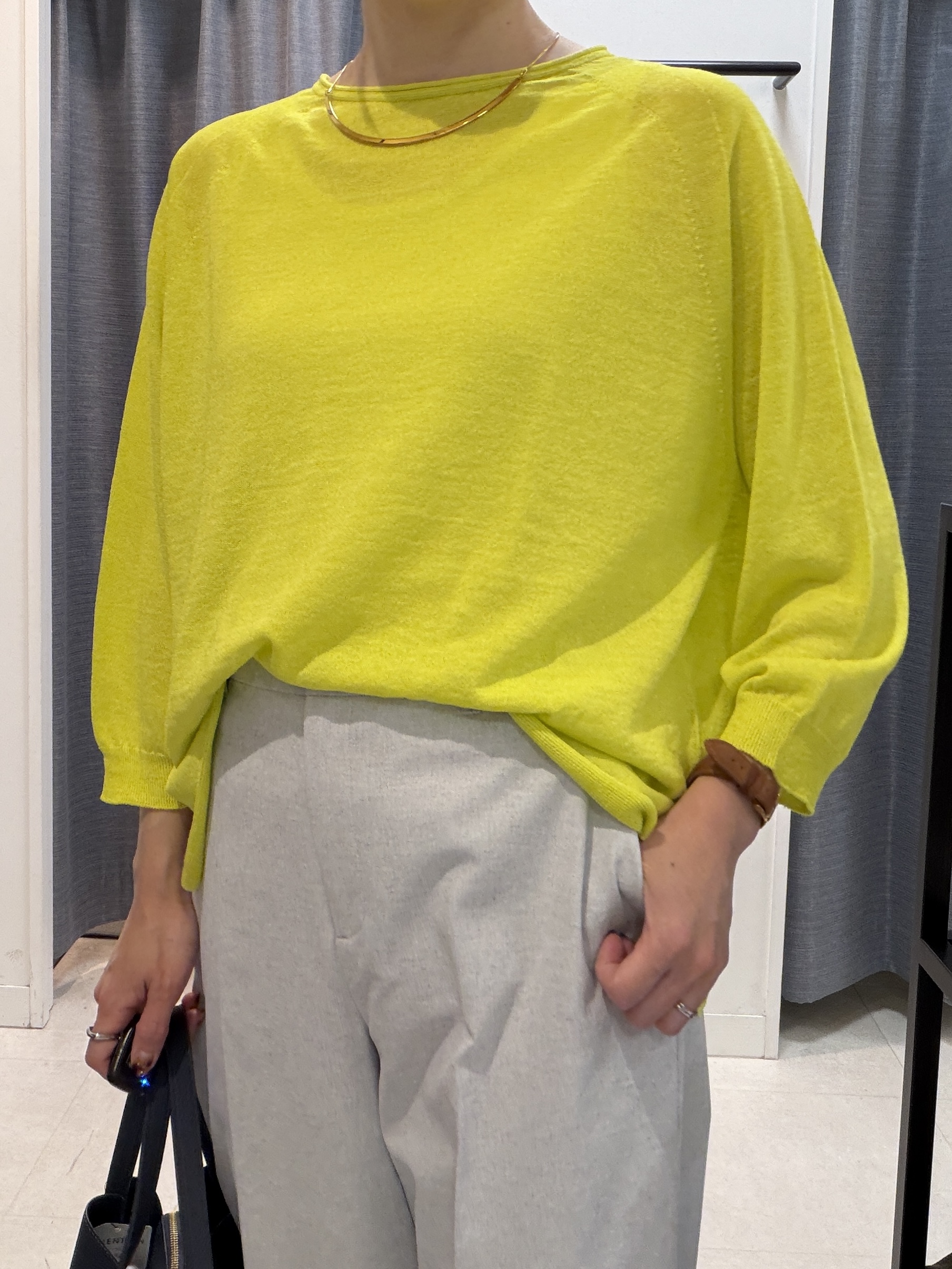 shihoさんの「INDIVI｜【ゆったり/リラクシー】リネンボートネックプルオーバー」を使ったコーディネート