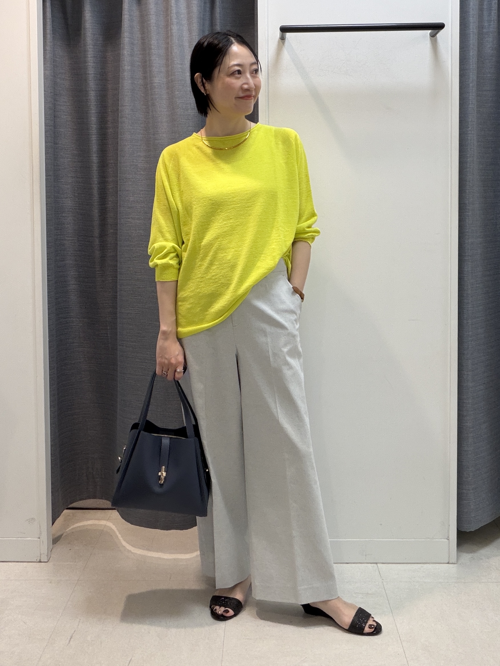 shihoさんの「INDIVI｜【ゆったり/リラクシー】リネンボートネックプルオーバー」を使ったコーディネート