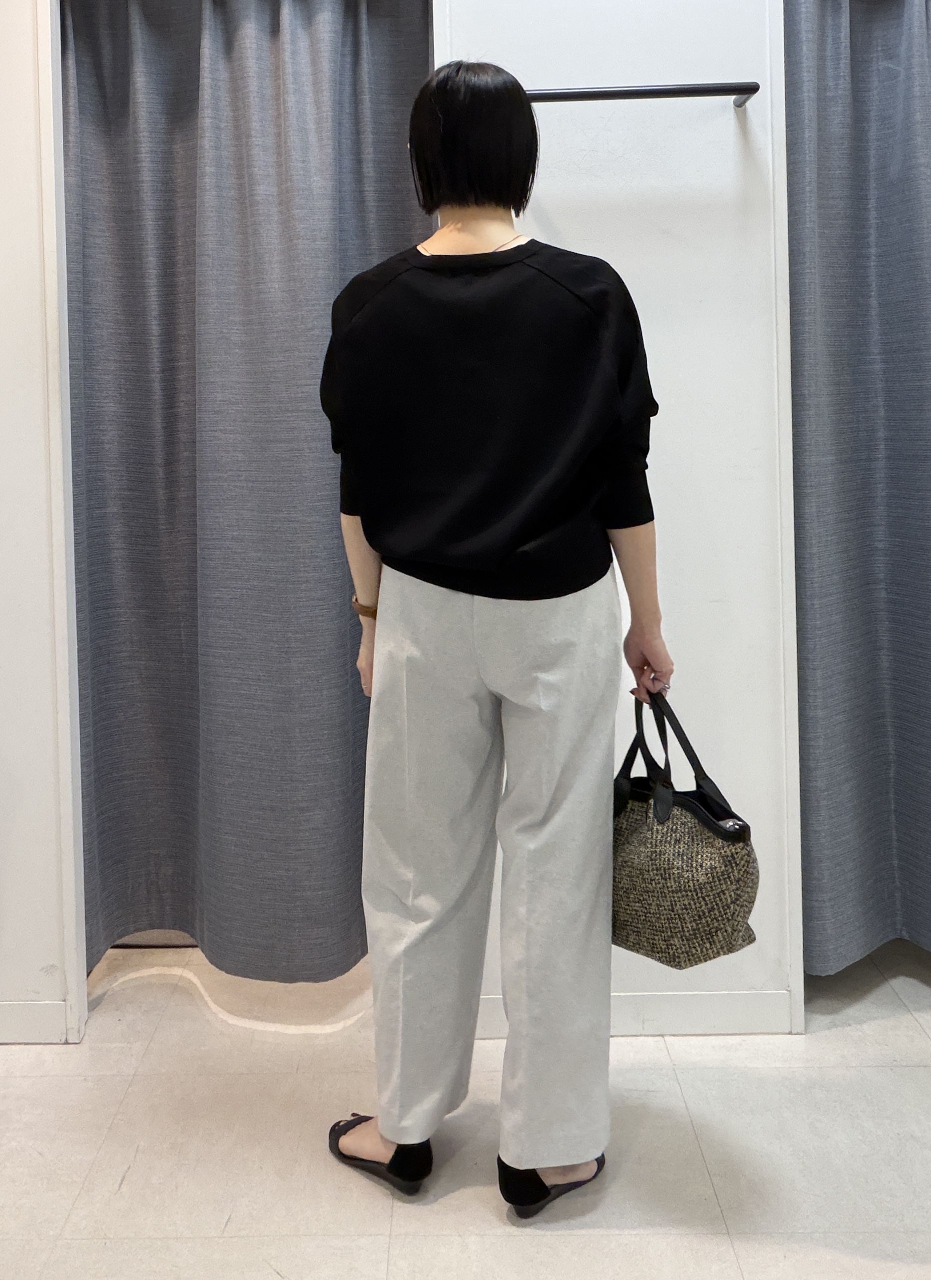 shihoさんの「INDIVI｜【アンサンブル可/日除け・冷房対策】シアーレーヨンZIPカーディガン」を使ったコーディネート