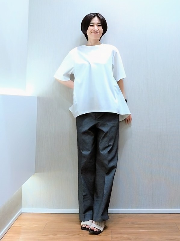 ミズタさんの「UNTITLED｜【洗える/Tシャツ】異素材ドッキングプルオーバー」を使ったコーディネート