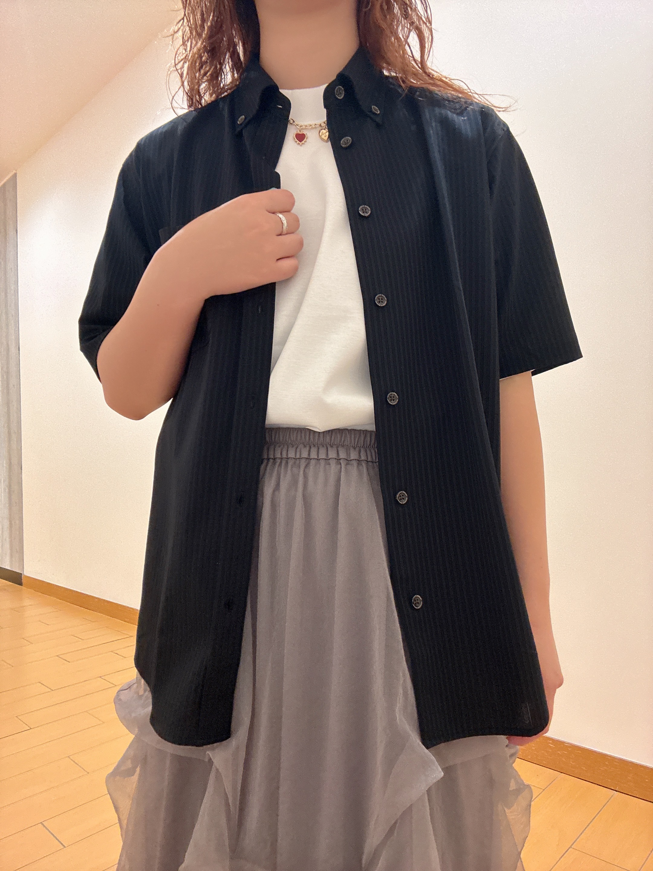 ヒナさんの「TAKEO KIKUCHI｜【接触冷感】アイスクリアコットン モックネック Tシャツ」を使ったコーディネート