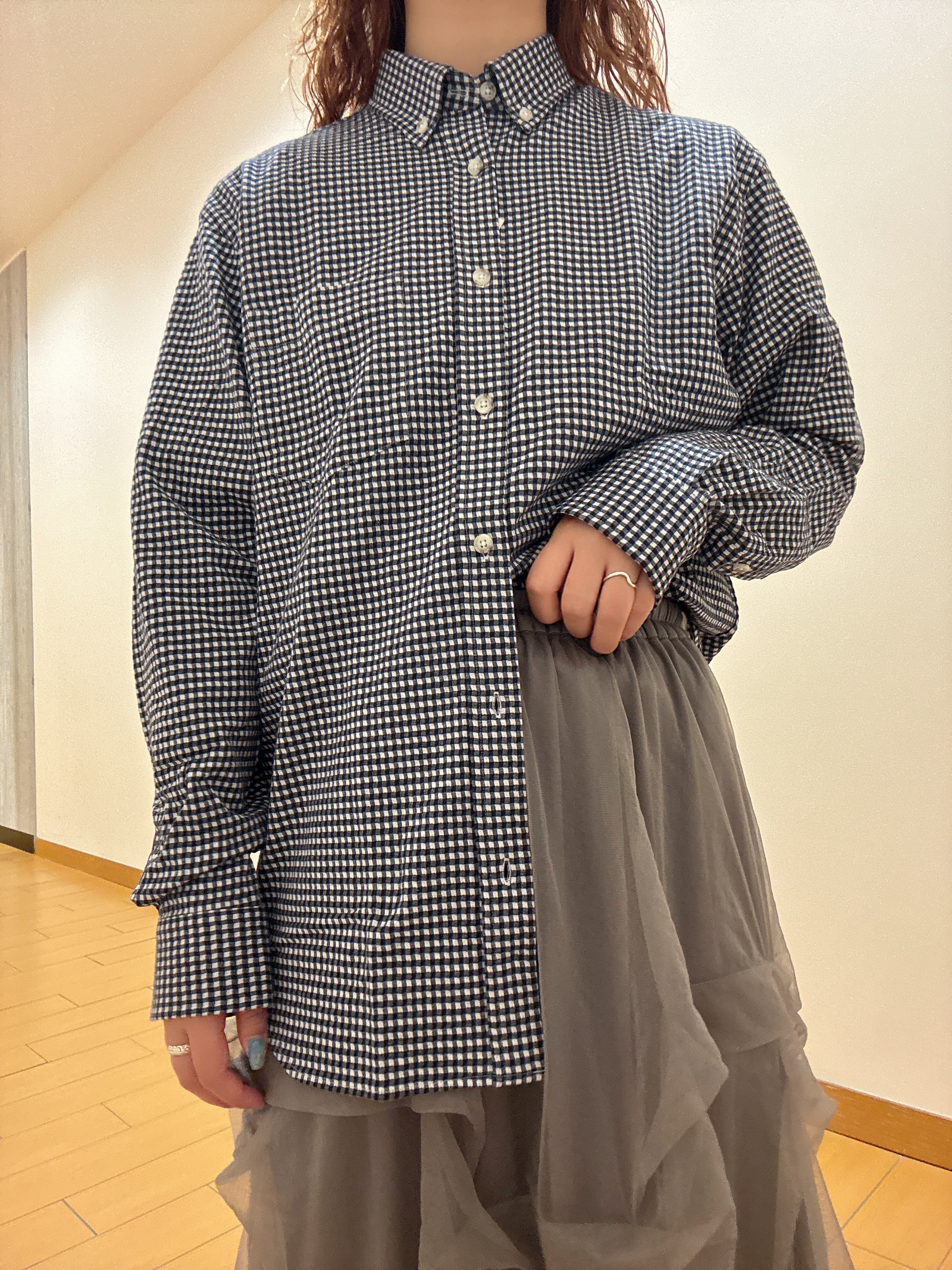 ヒナさんの「TAKEO KIKUCHI｜【抗菌防臭/シーズンレス】シアサッカーギンガムチェック ストレッチシャツ」を使ったコーディネート