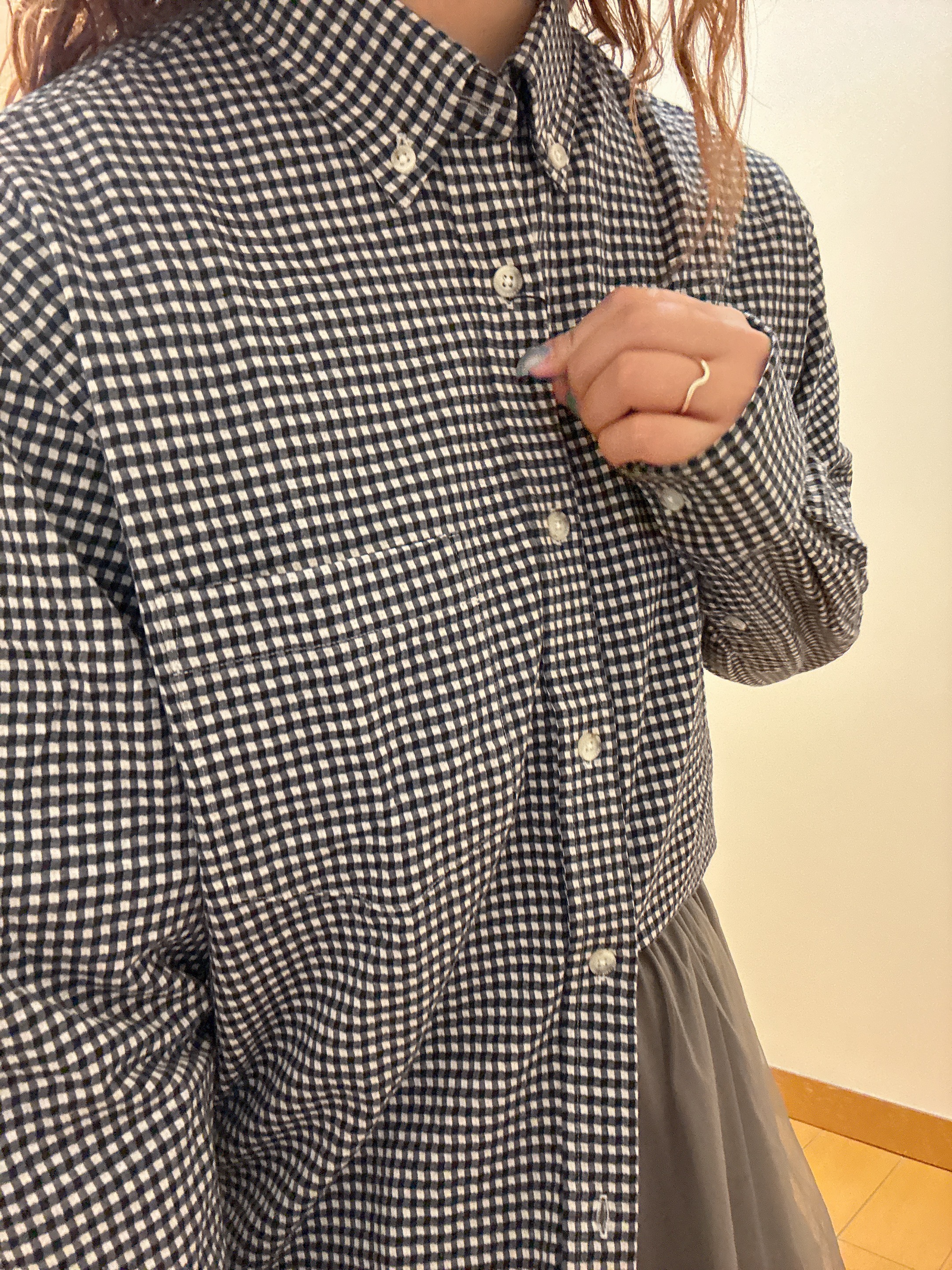 ヒナさんの「TAKEO KIKUCHI｜【抗菌防臭/シーズンレス】シアサッカーギンガムチェック ストレッチシャツ」を使ったコーディネート