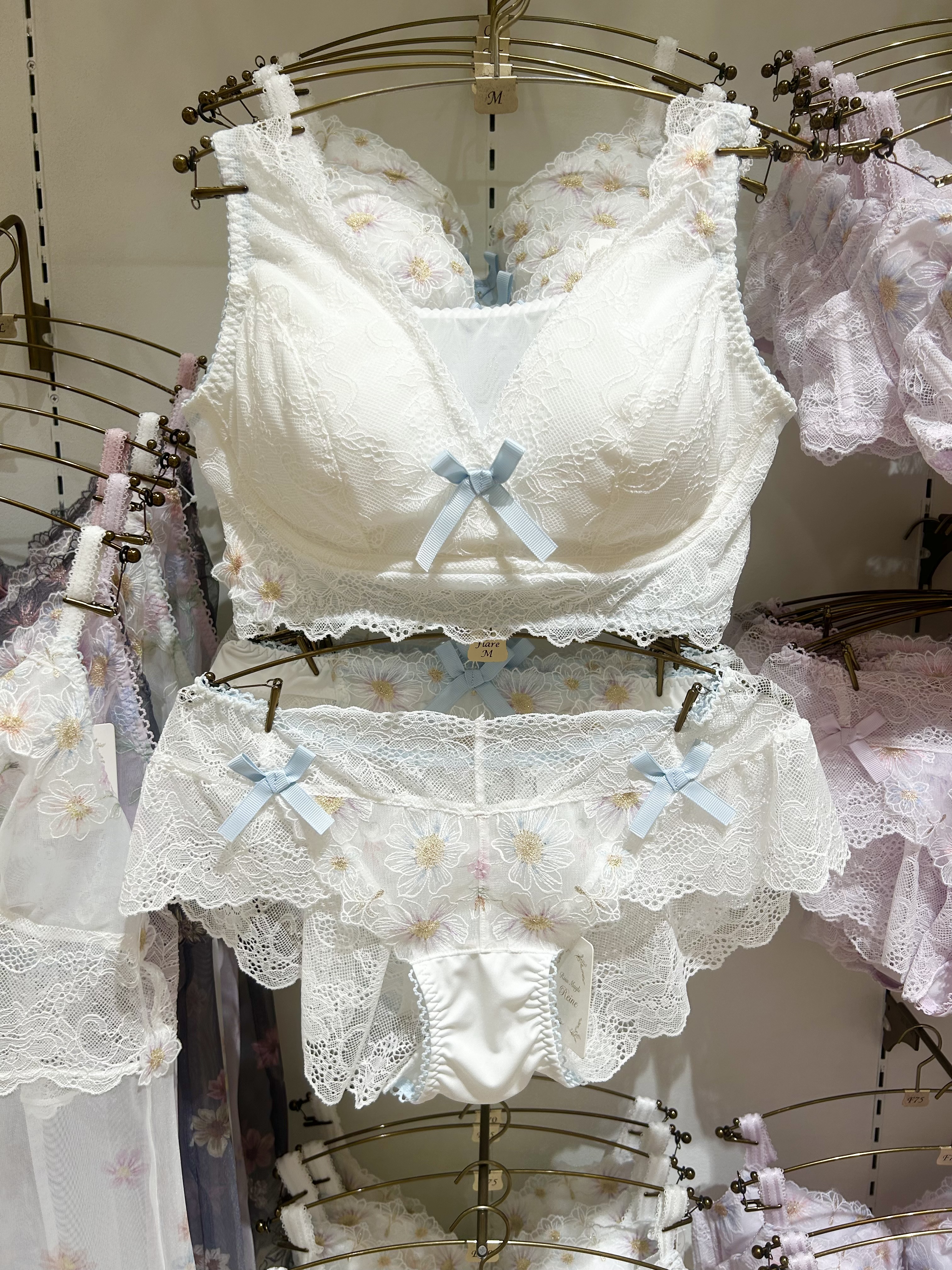 hachiさんの「Risa Magli｜アンネリー ブラジャー (B-C) ＜N Make Type＞」を使ったコーディネート