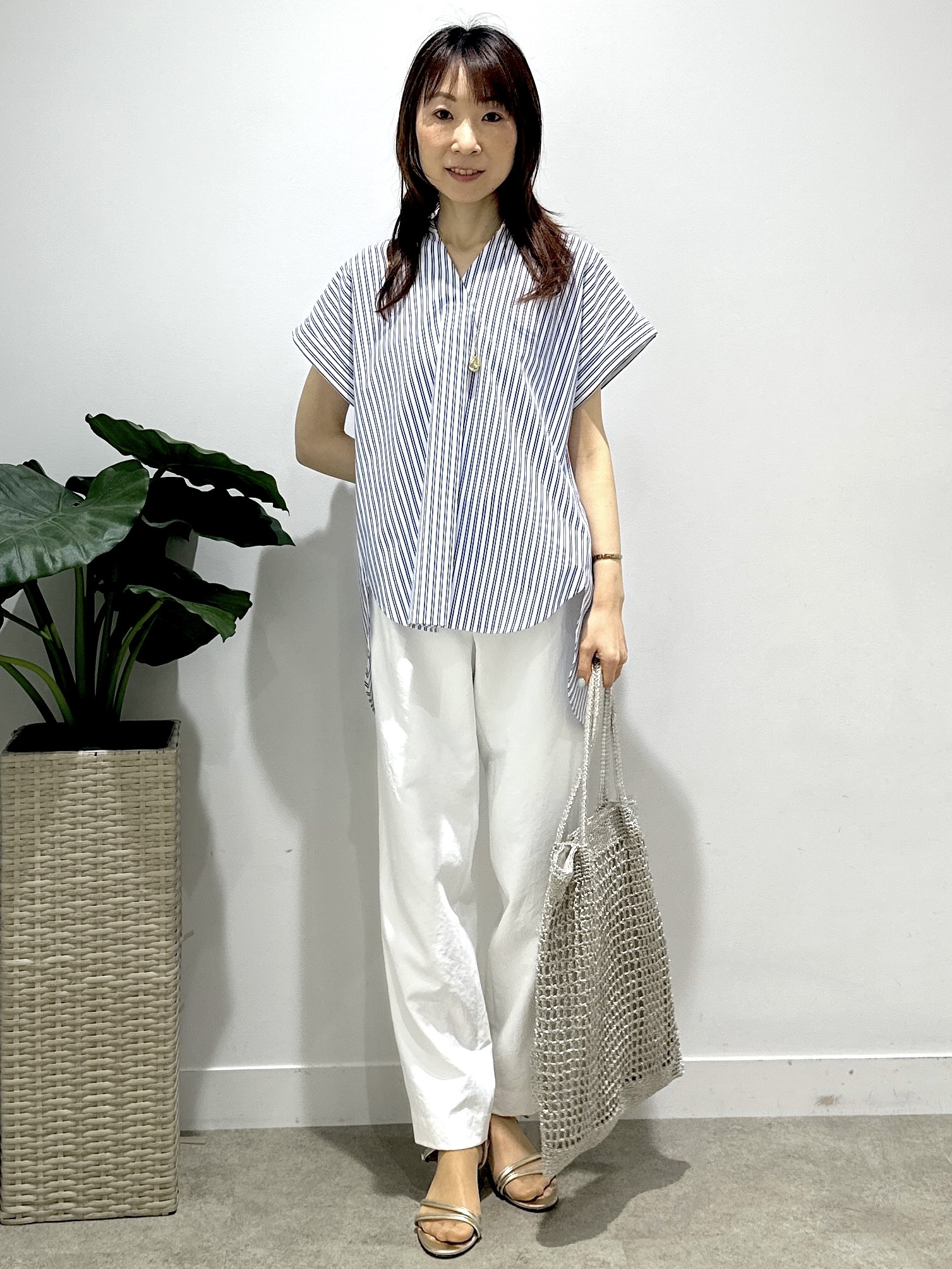 Miwaさんの「UNTITLED｜【多機能付き】バックプリーツデザインブラウス」を使ったコーディネート
