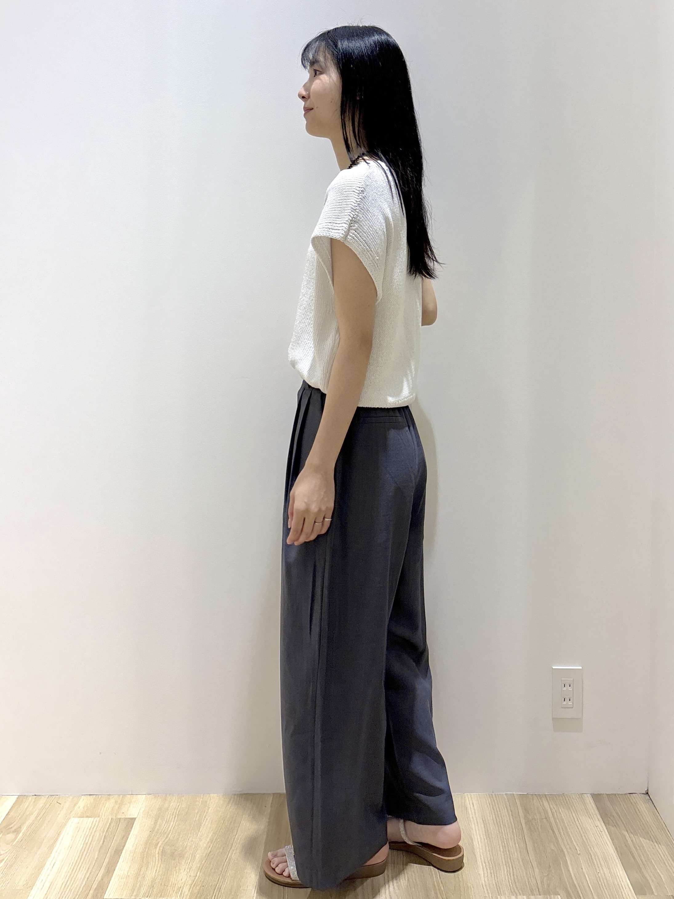 sachikoさんの「OPAQUE.CLIP｜ラメメッシュ フレンチスリーブニット【洗濯機OK】」を使ったコーディネート
