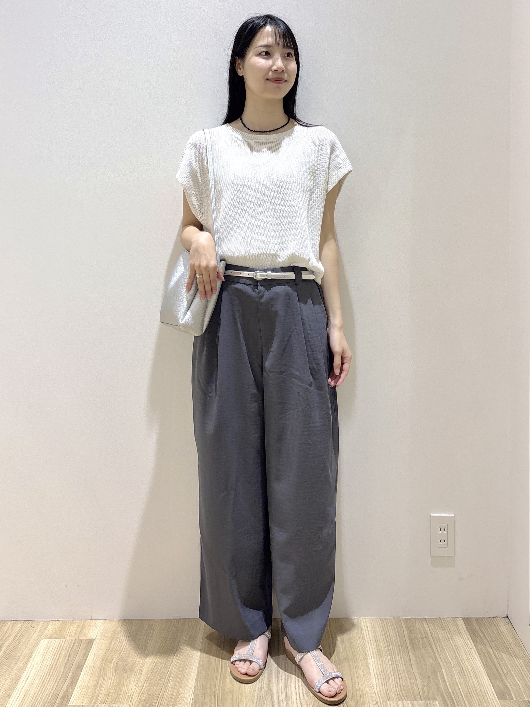 sachikoさんの「OPAQUE.CLIP｜ラメメッシュ フレンチスリーブニット【洗濯機OK】」を使ったコーディネート