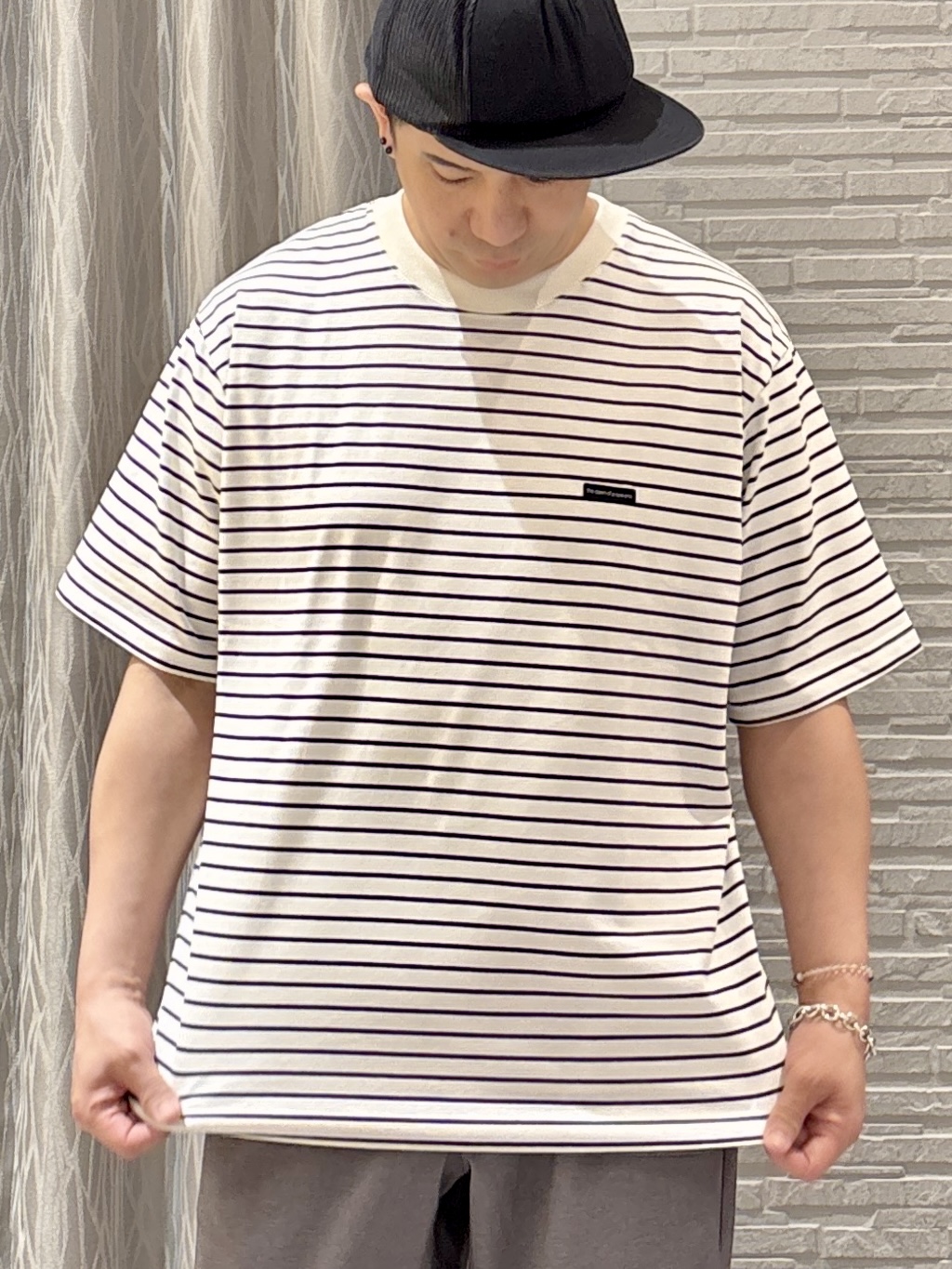 Pーyamaさんの「THE SHOP TK｜ワンポイント刺繍 半袖Tシャツ 洗濯機OK」を使ったコーディネート