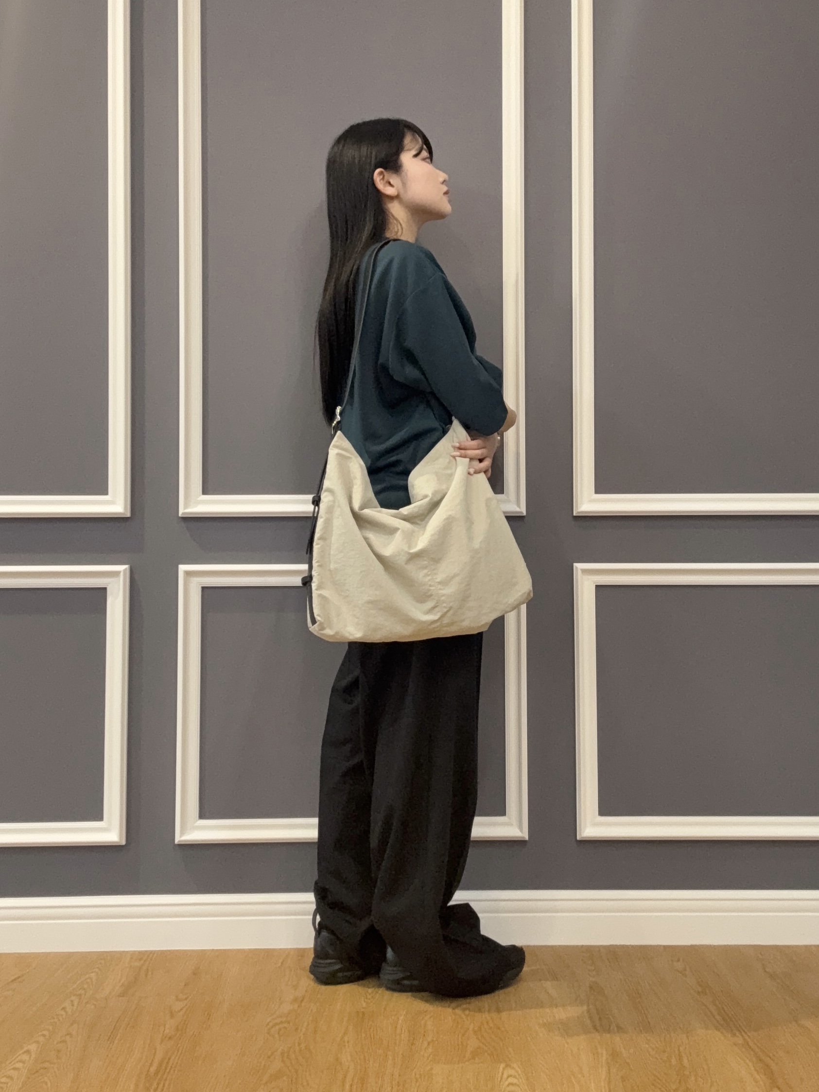 madokaさんの「tk.TAKEO KIKUCHI｜【接触冷感】配色ダンボールカットソー」を使ったコーディネート
