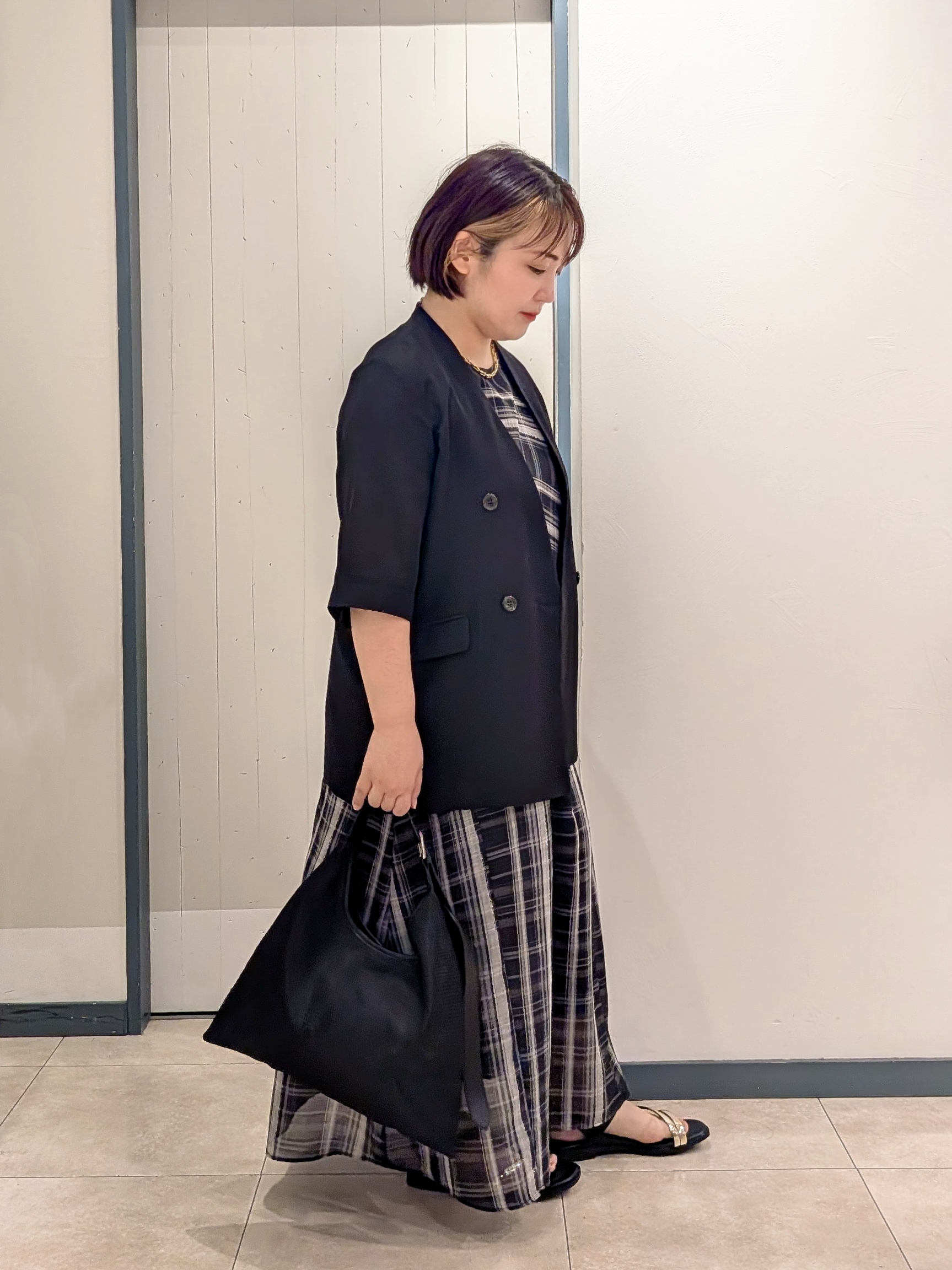 yukikaさんの「grove｜【洗濯機OK/ひんやり】軽く羽織れるハーフスリーブジャケット」を使ったコーディネート