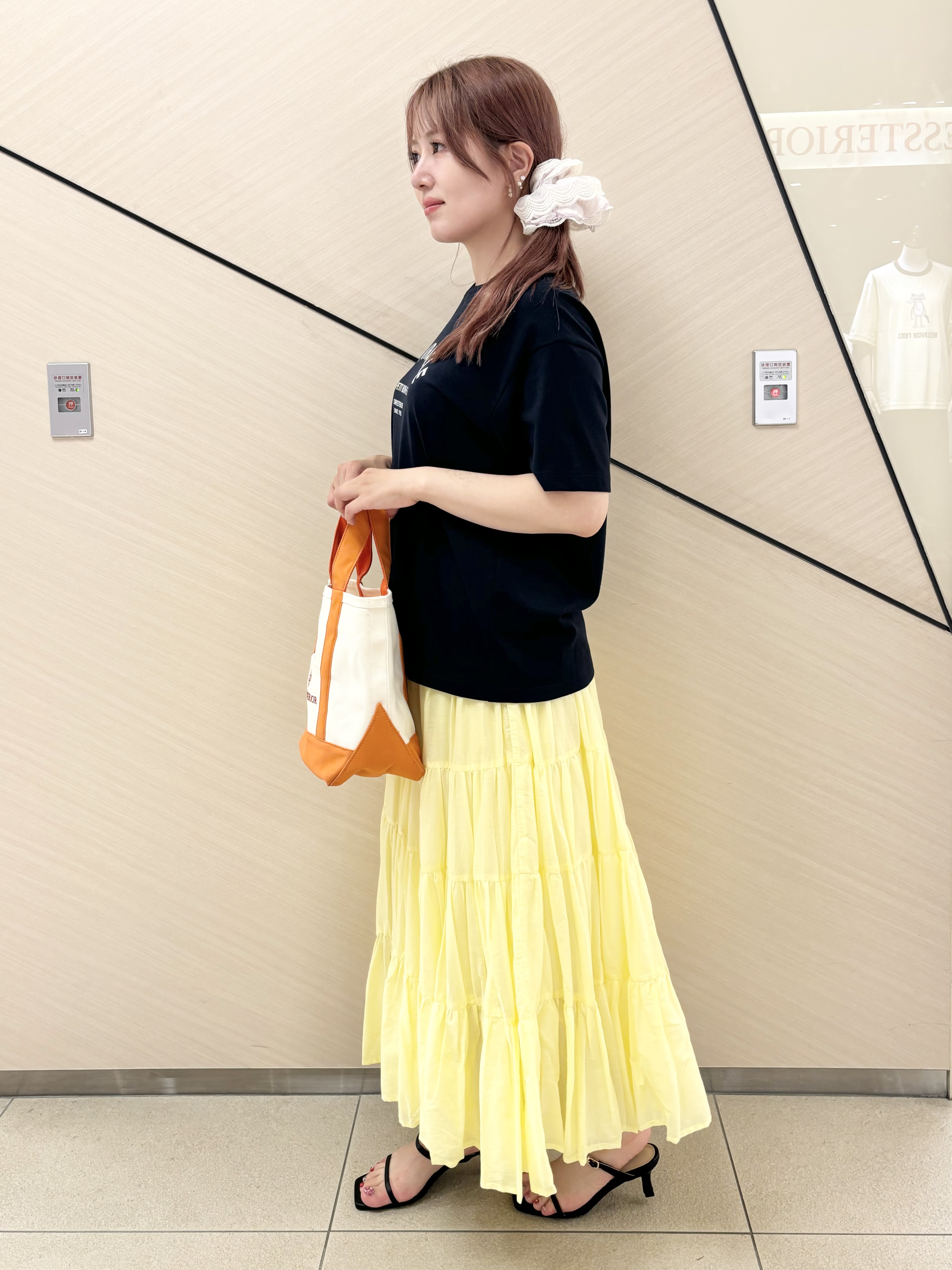 Rinaさんの「DRESSTERIOR｜ル ミラクルロゴT」を使ったコーディネート
