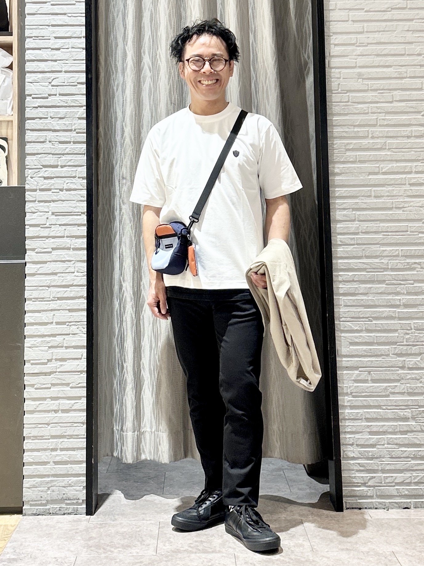 KENJI Iさんの「THE SHOP TK｜メッシュ五分袖カーディガン＋半袖Tシャツ セットアイテム 洗濯機OK」を使ったコーディネート