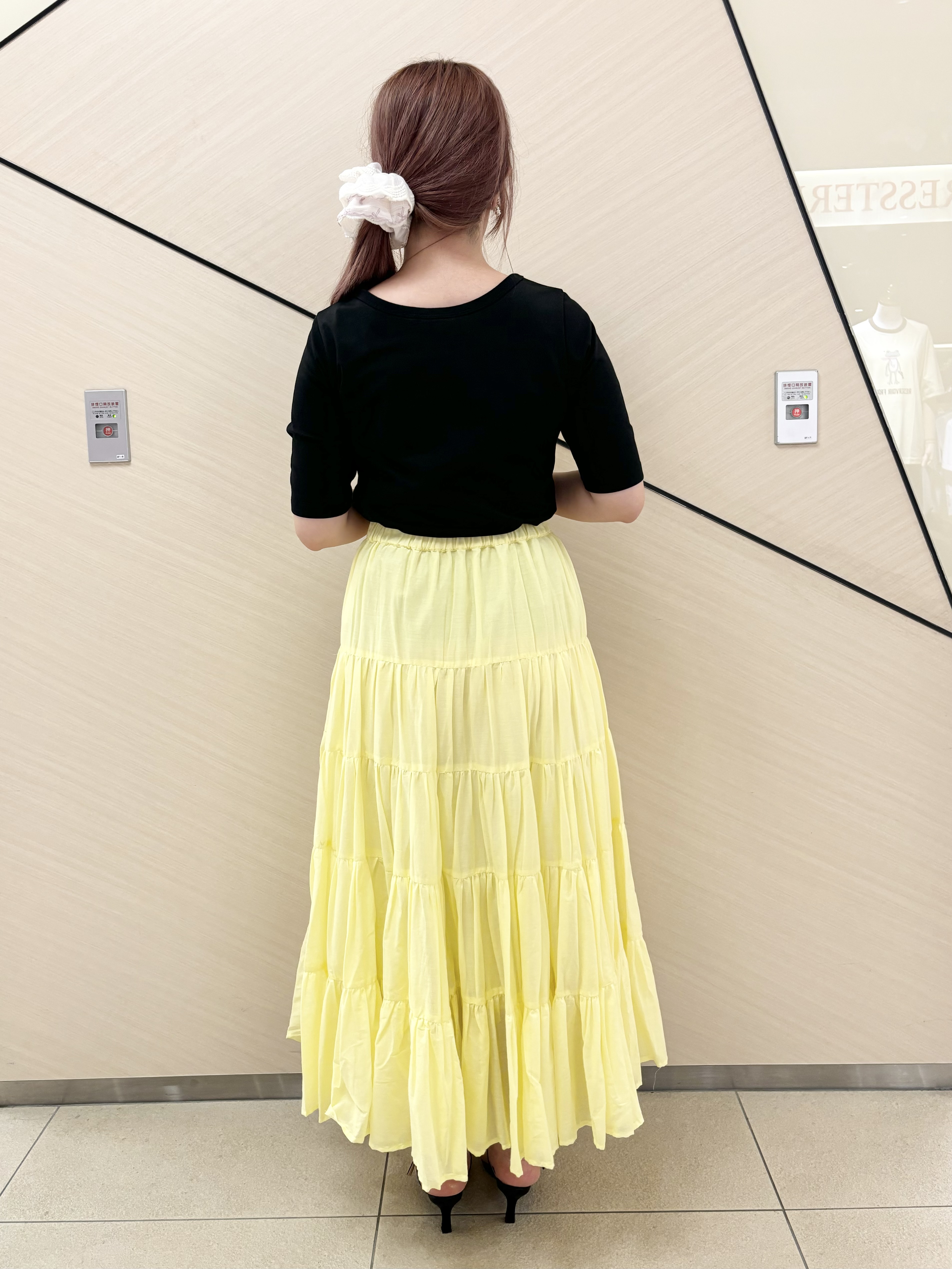 Rinaさんの「DRESSTERIOR｜【otonaMUSE5月号掲載】スキニーベルトサンダル」を使ったコーディネート