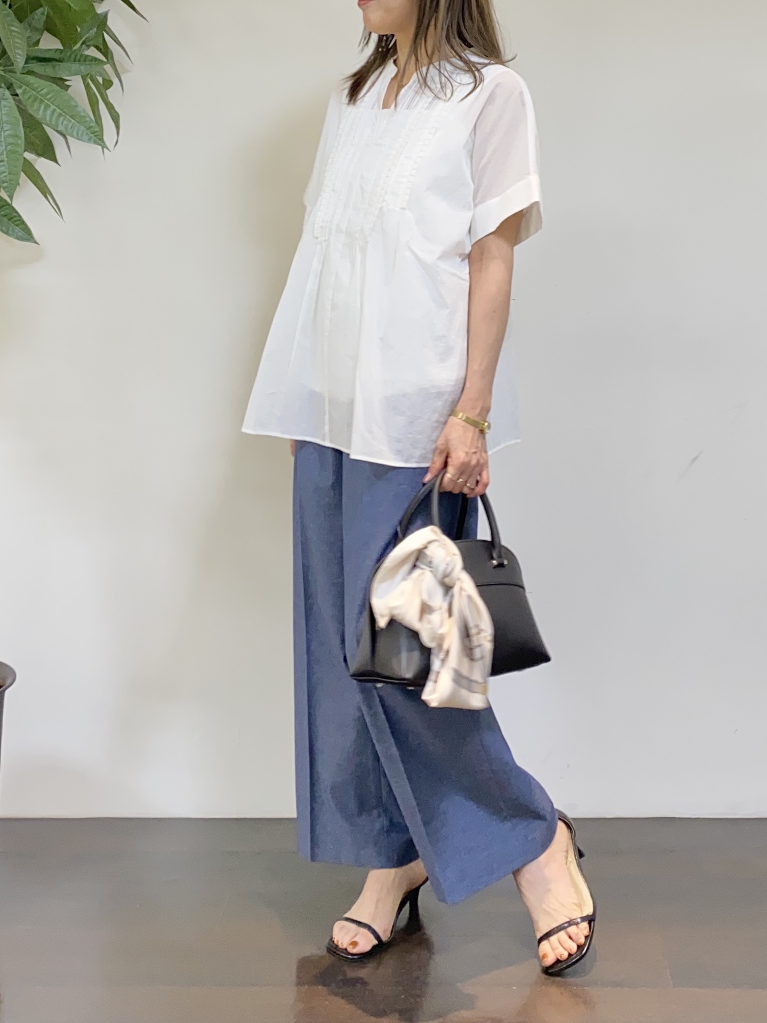 tomoさんの「UNTITLED｜【接触冷感/UVカット/遮熱機能】フライスジャージカーディガン」を使ったコーディネート