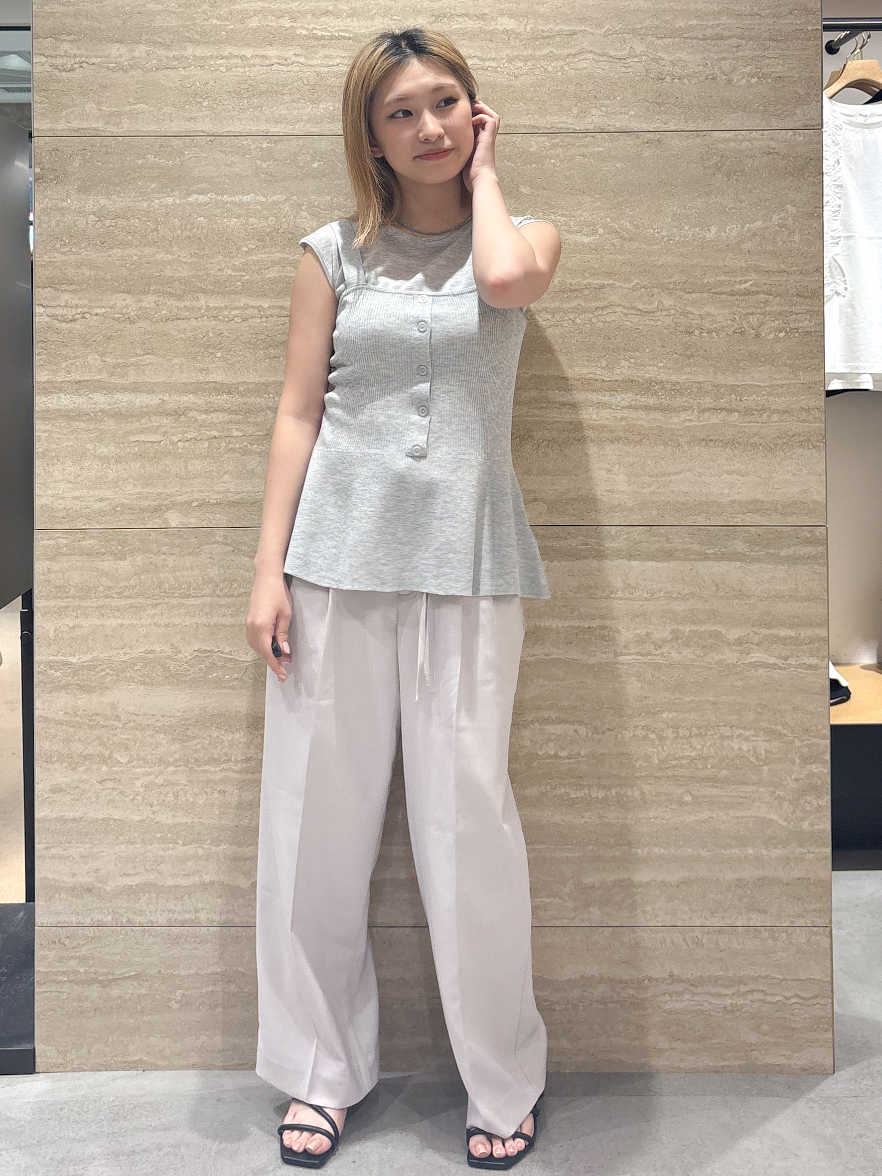 ふうかさんの「index｜シアーペプラムキャミSET【洗濯機OK】」を使ったコーディネート
